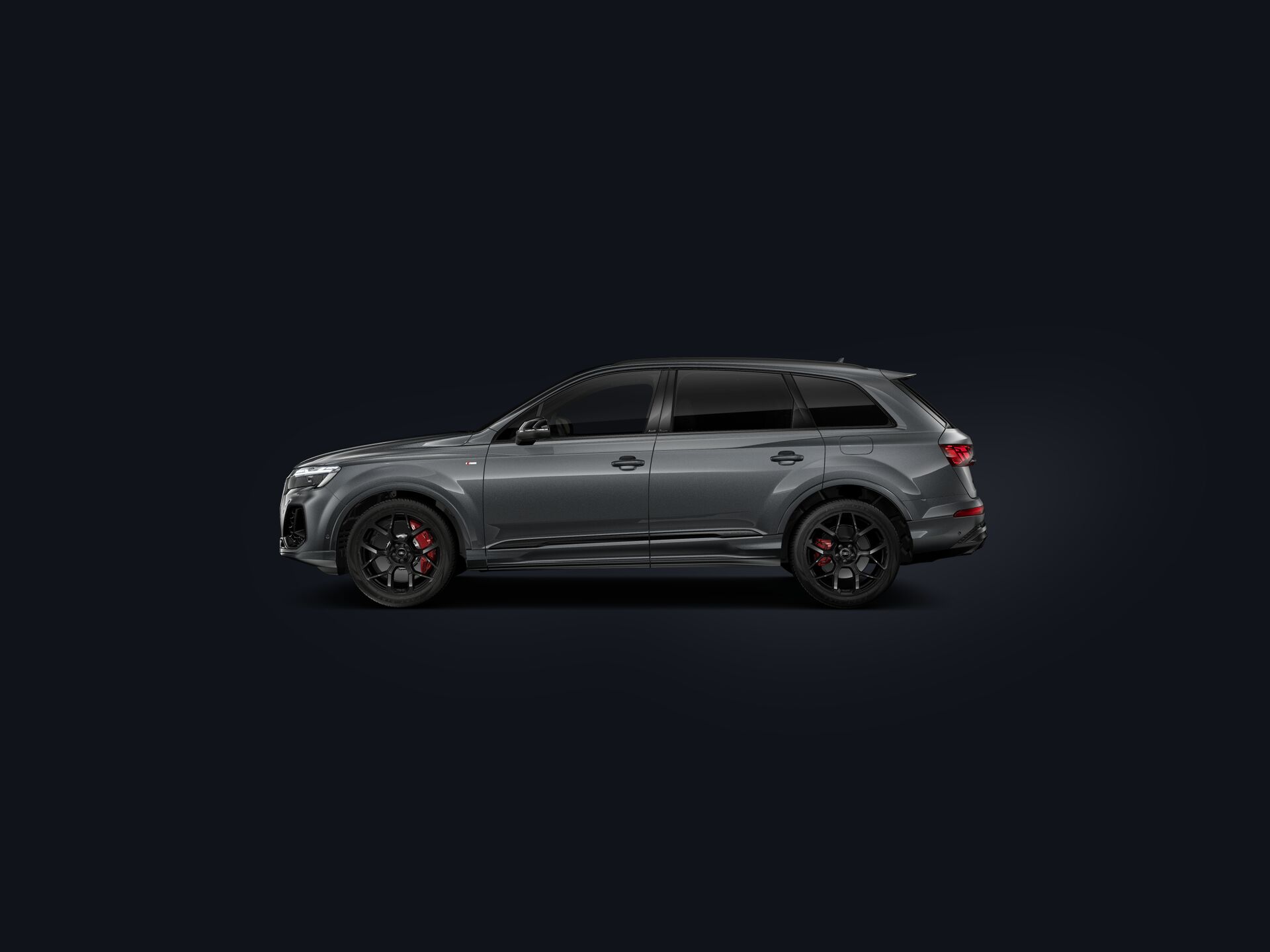 Q7 SUV TFSI e 2026 side