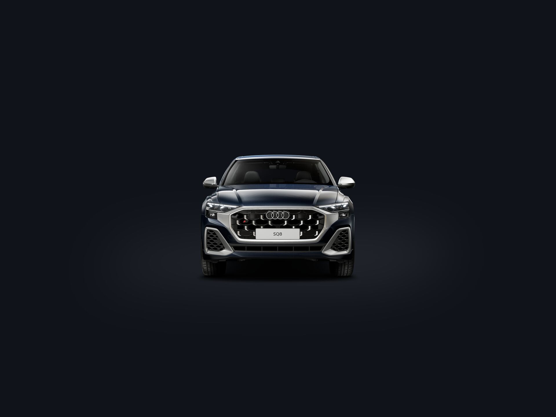 SQ8 SUV front