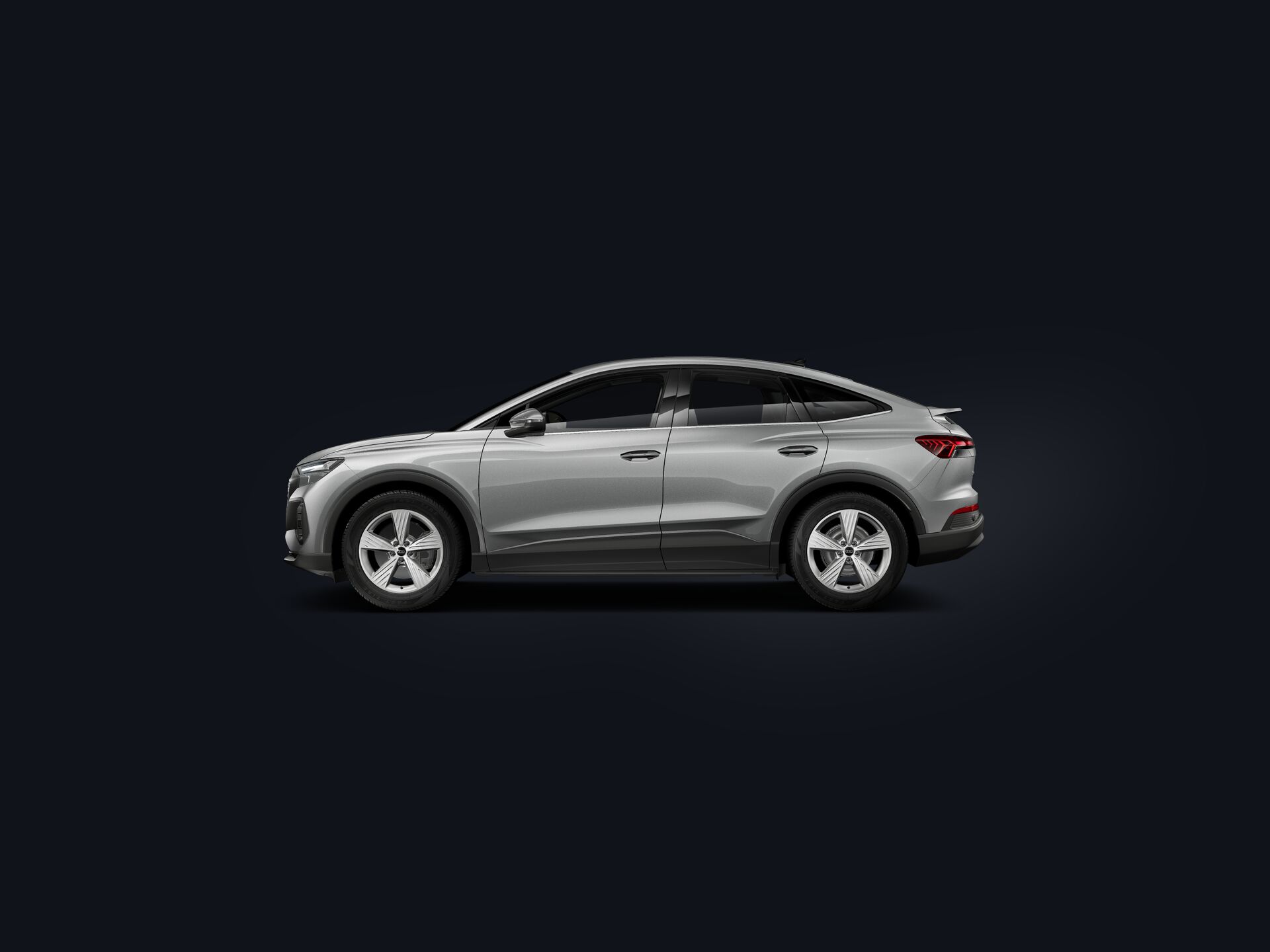 Q4 Sportback e-tron custside