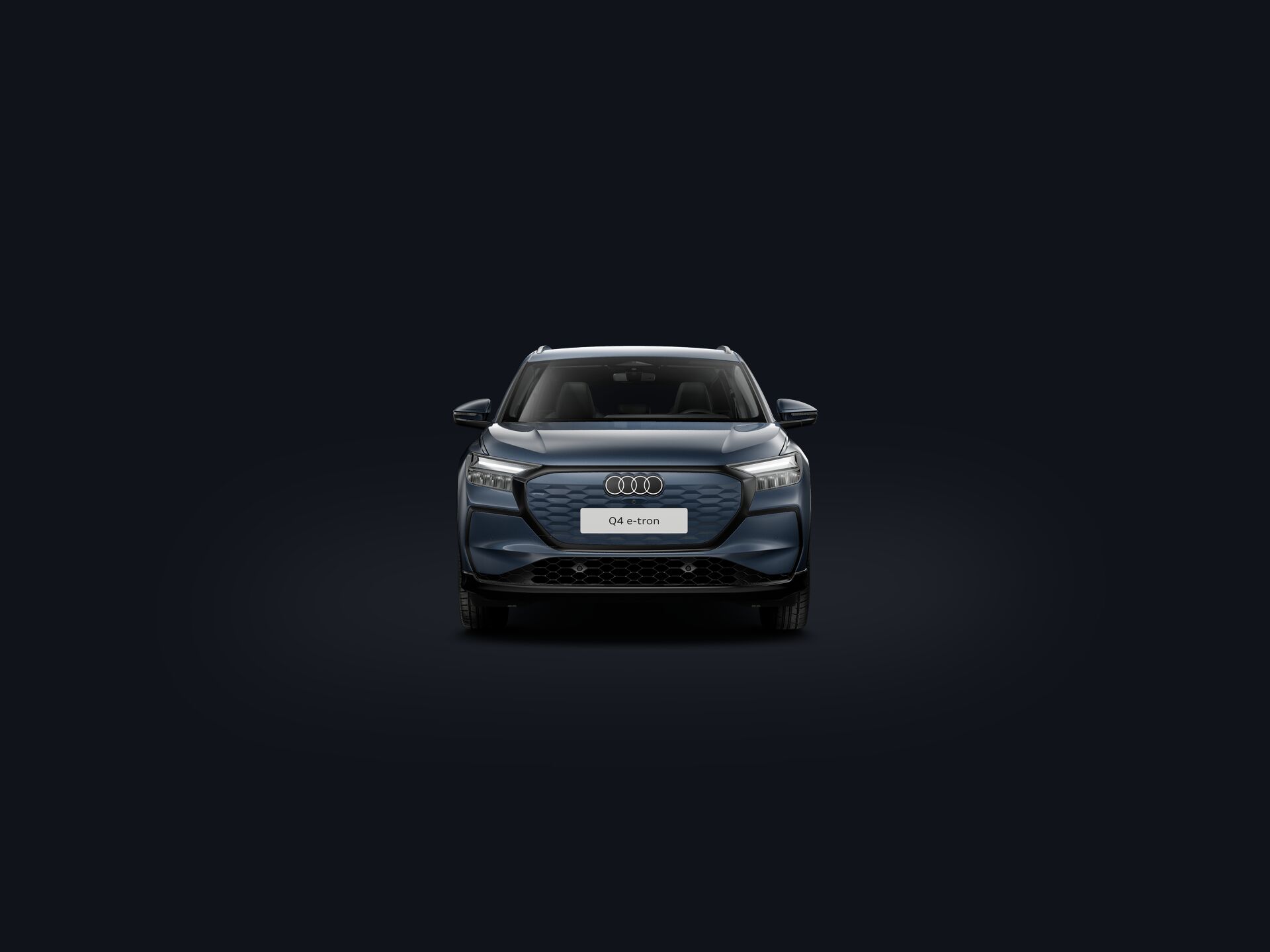 Nowe Q4 e-tron front