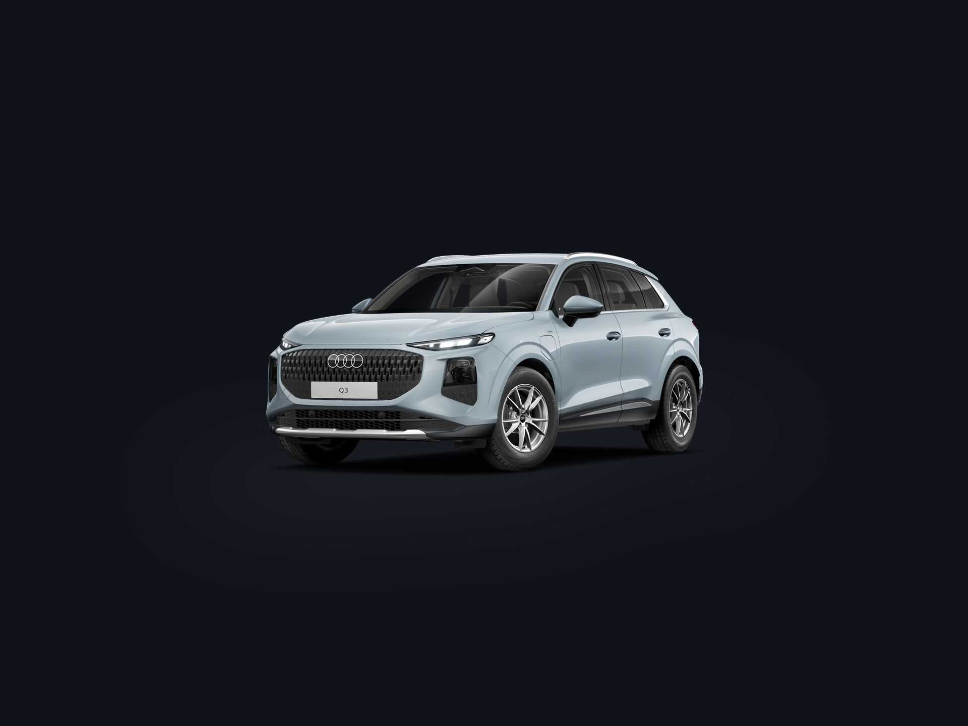Q3 e-hybrid 3/4 front