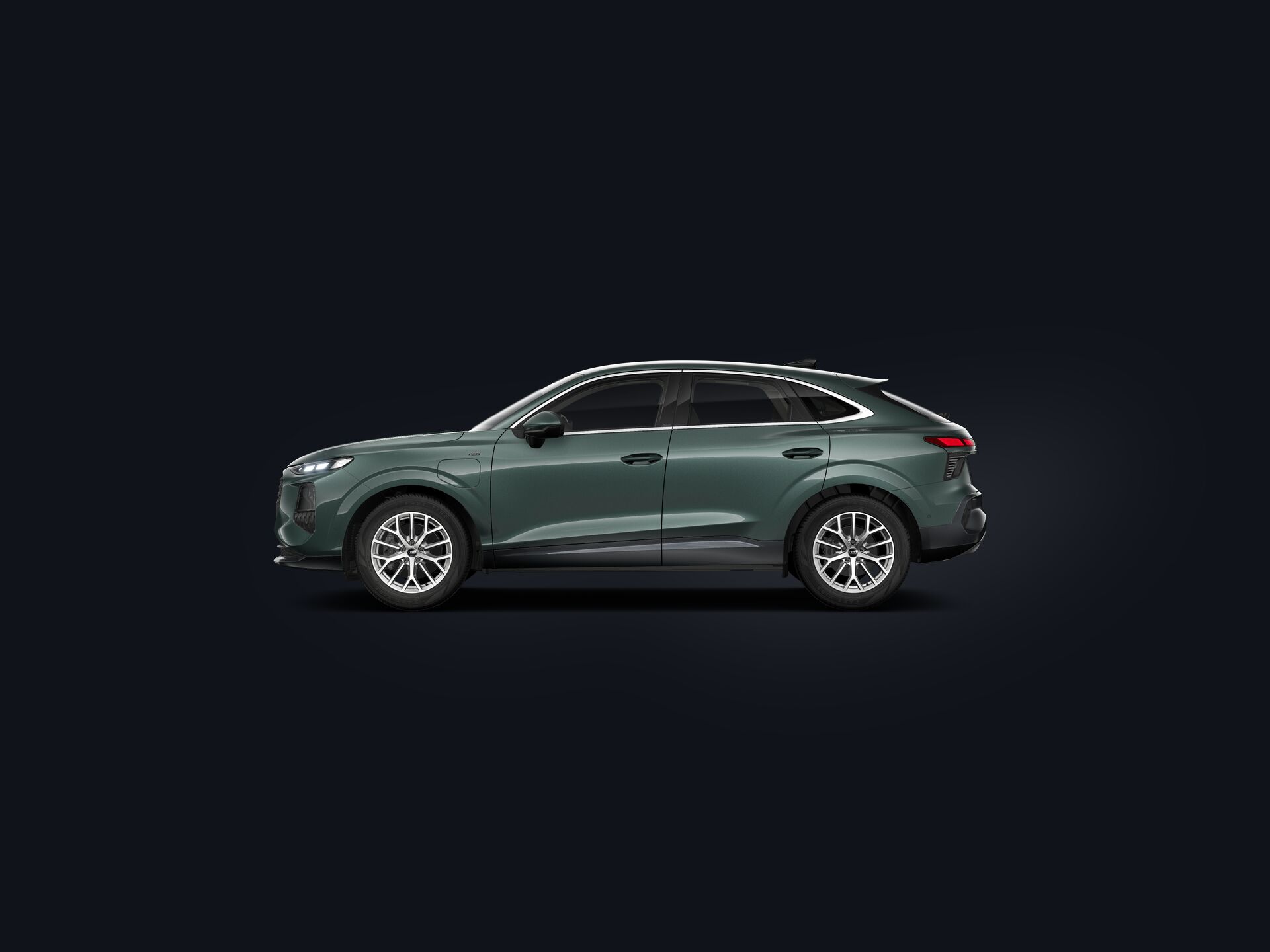 Q3 Sportback e-hybrid side