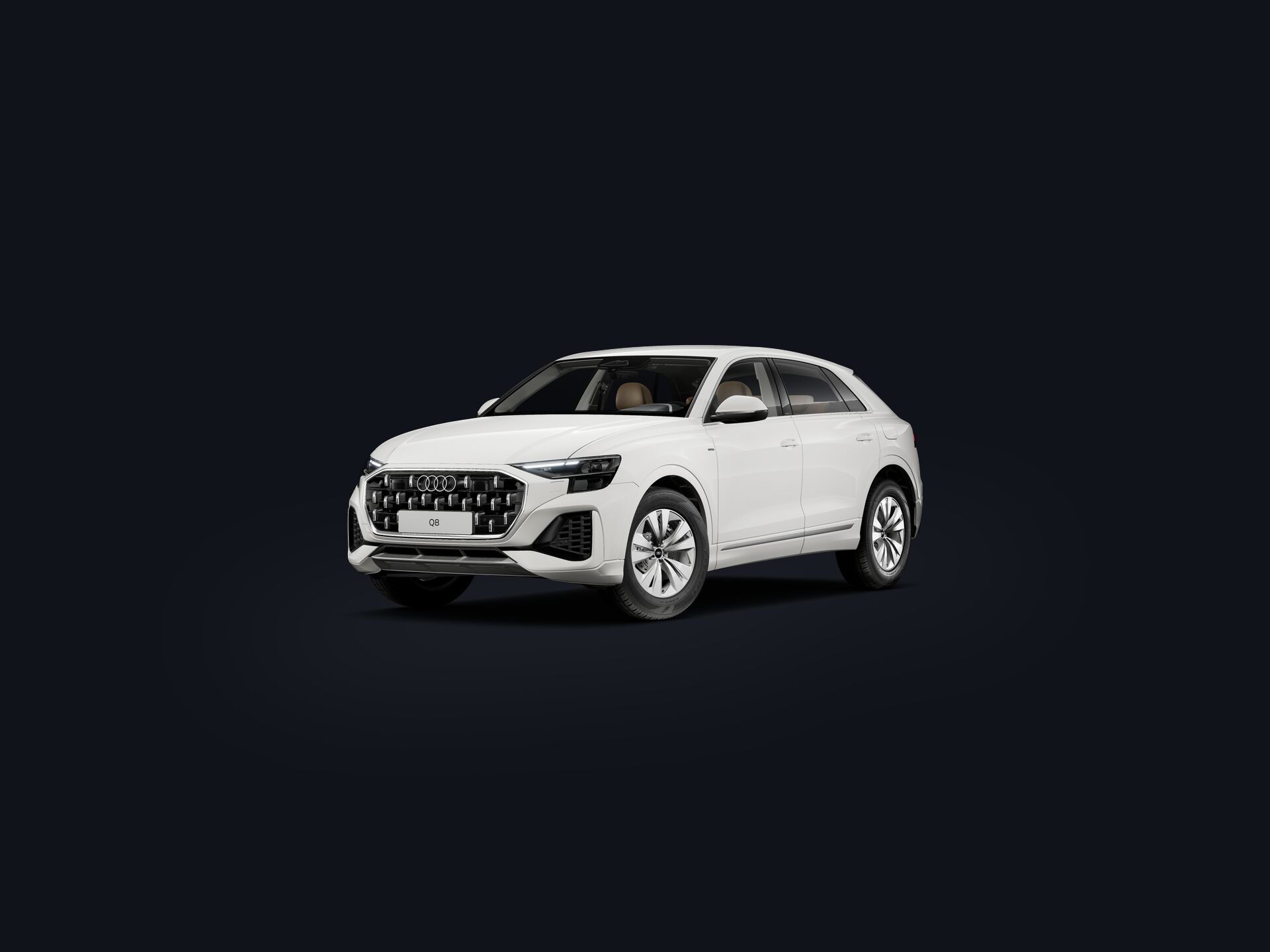 Q8 e-hybrid 3/4 front