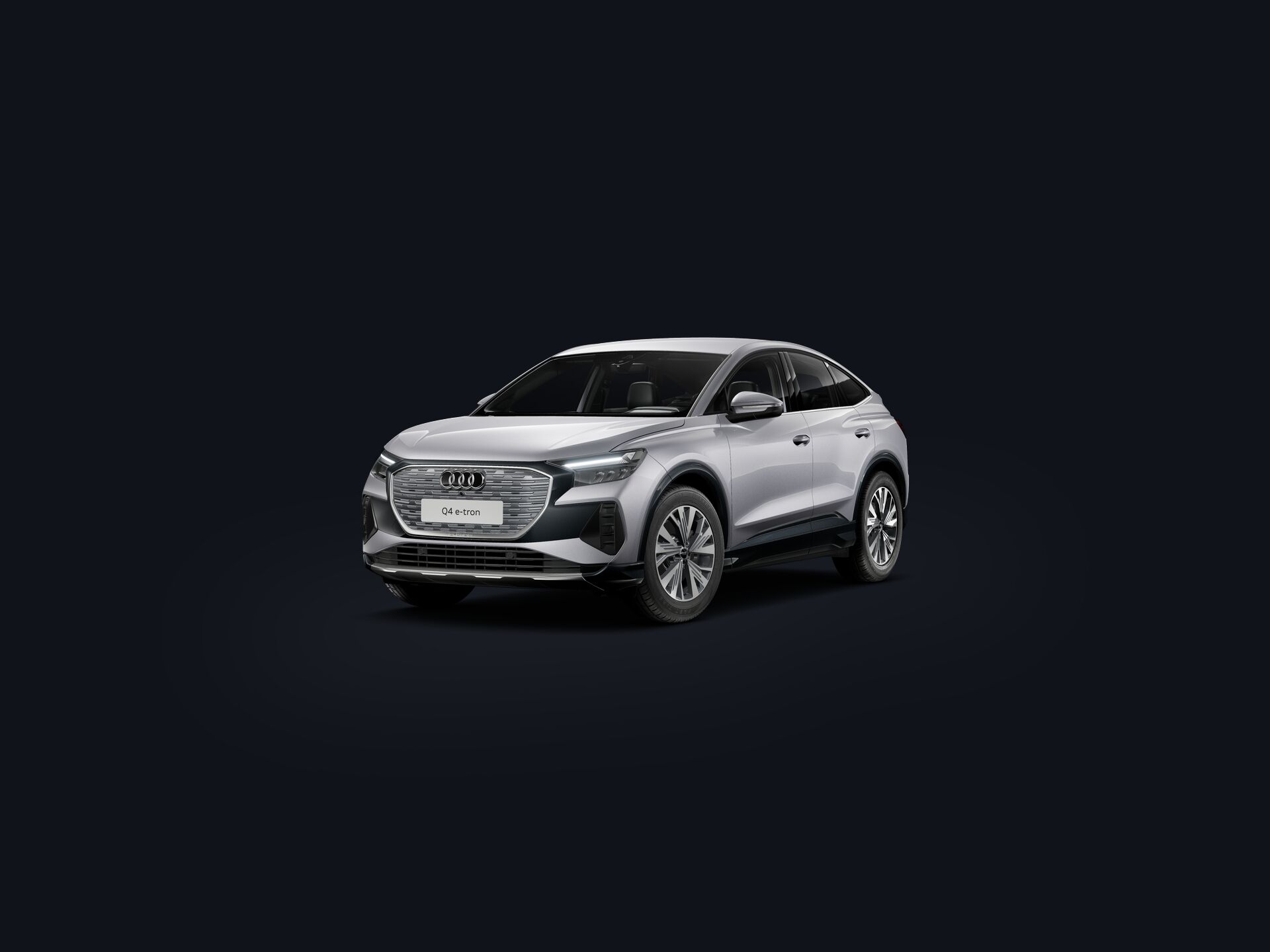 Q4 Sportback e-tron 3/4 front