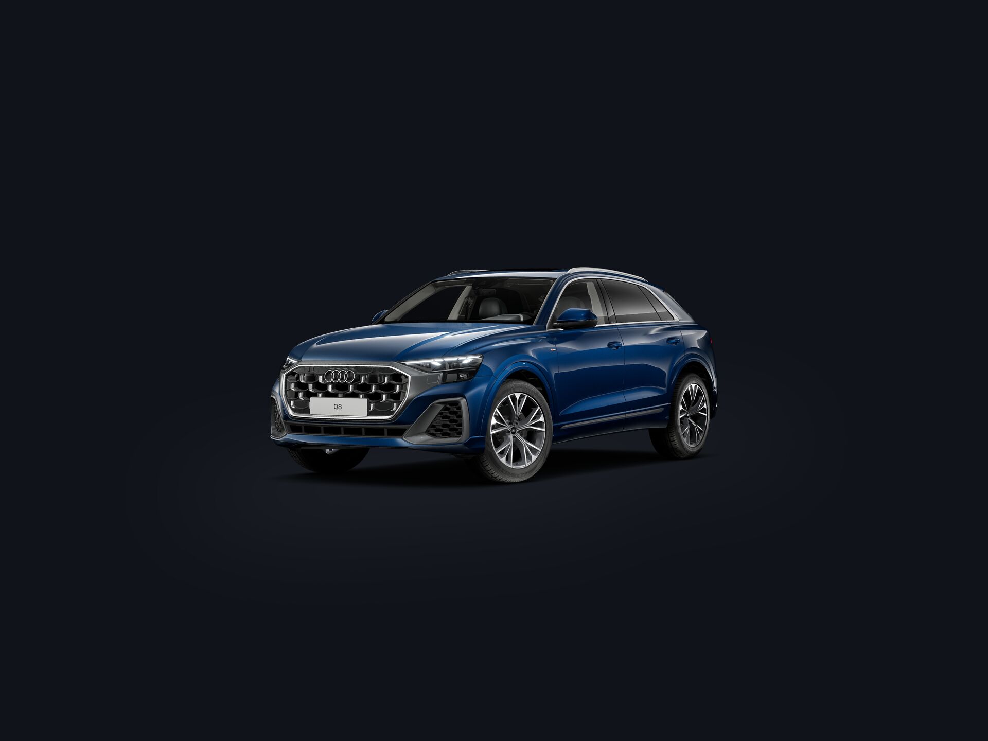 Q8 SUV 3/4 front