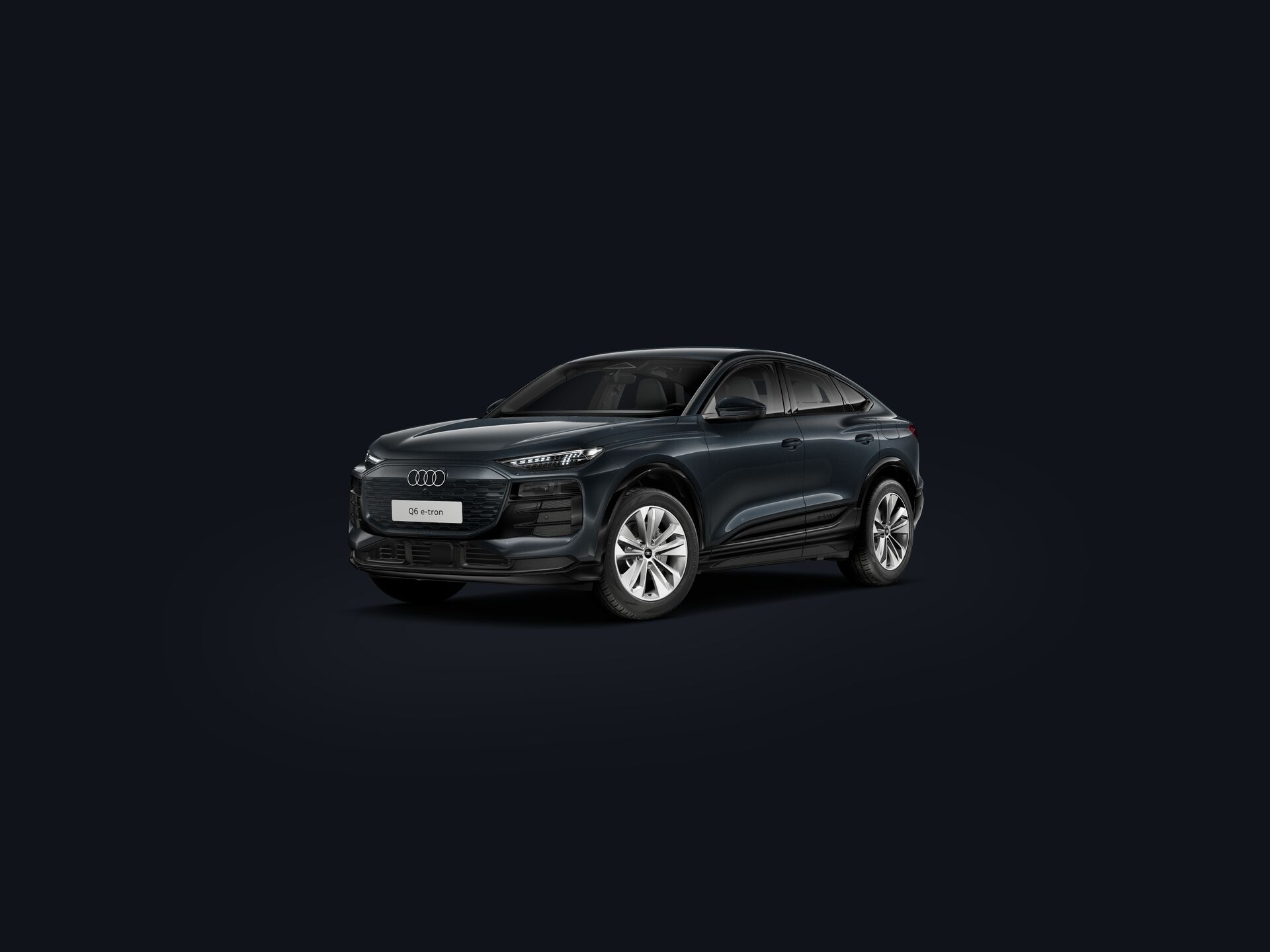 Q6 Sportback e-tron 3/4 front