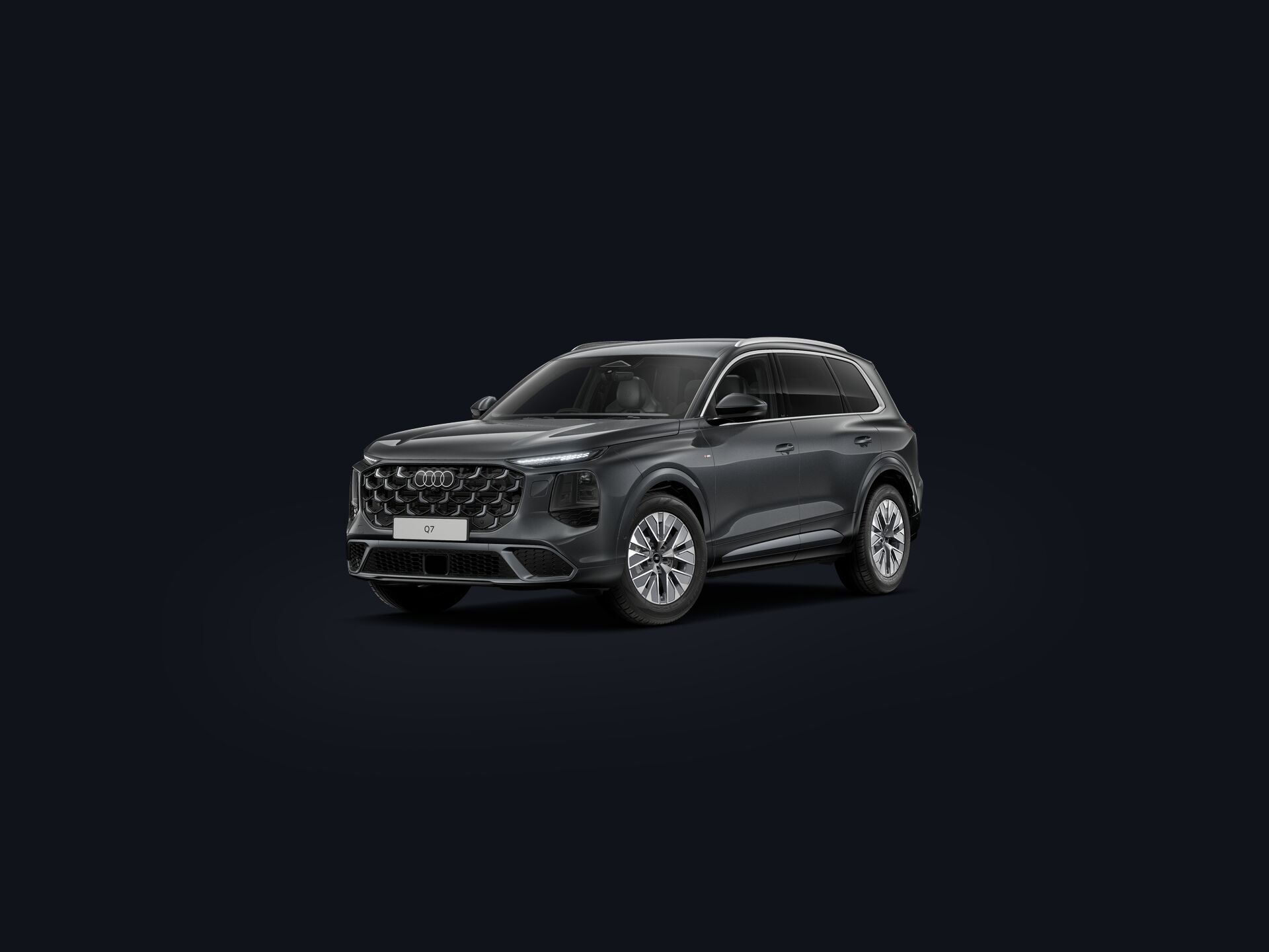 Q7 SUV 3/4 front
