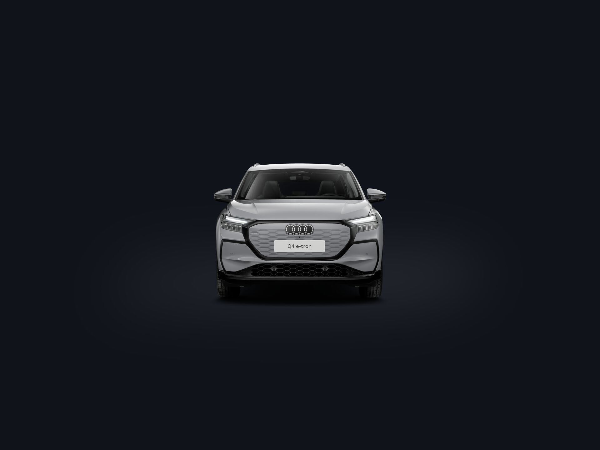 Q4 SUV e-tron front