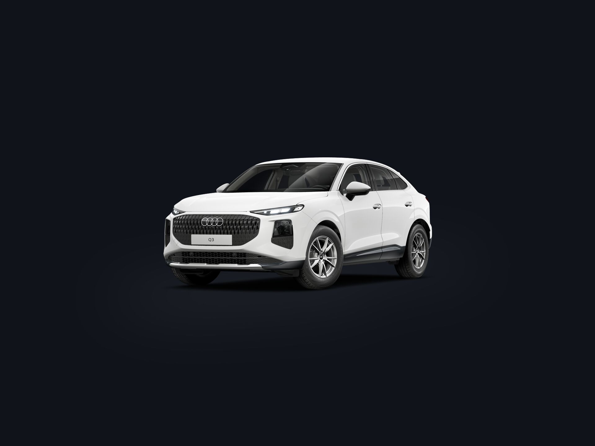 Q3 Sportback 3/4 front