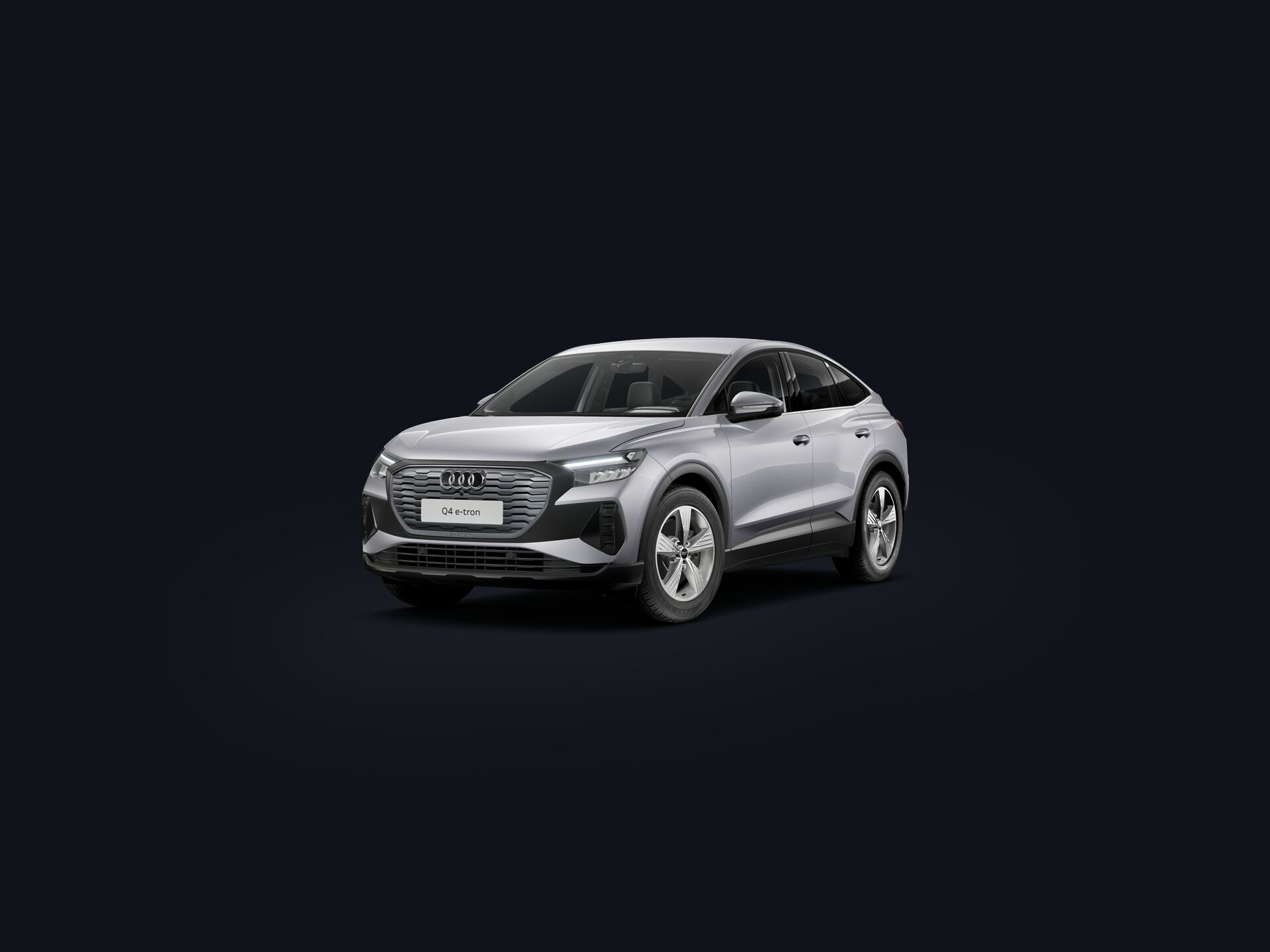 Q4 Sportback e-tron 3/4 front
