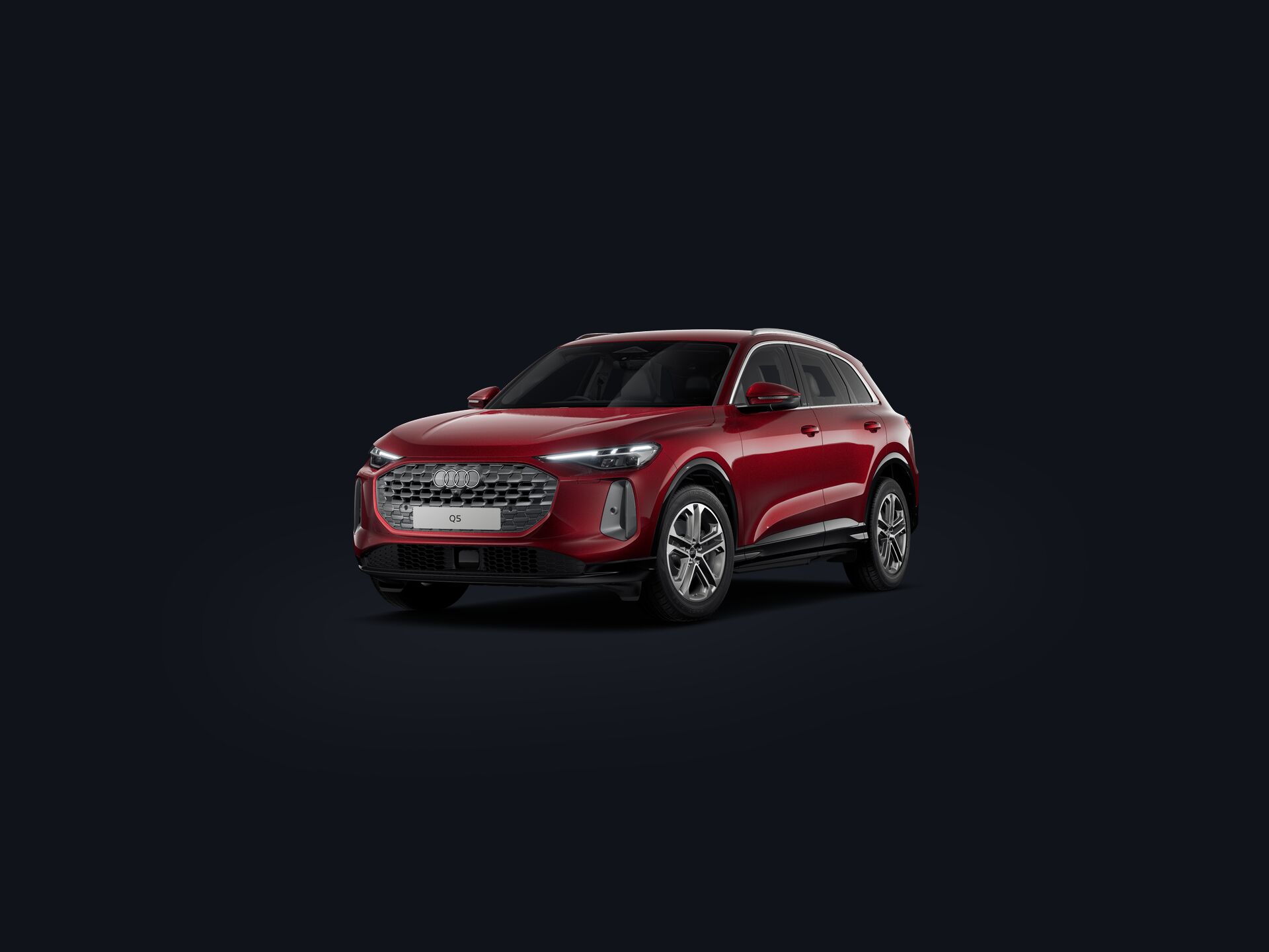 Q5 SUV 3/4 front