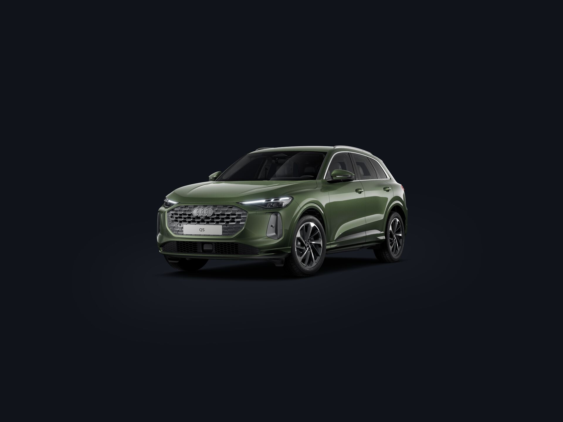 Q5 3/4 front