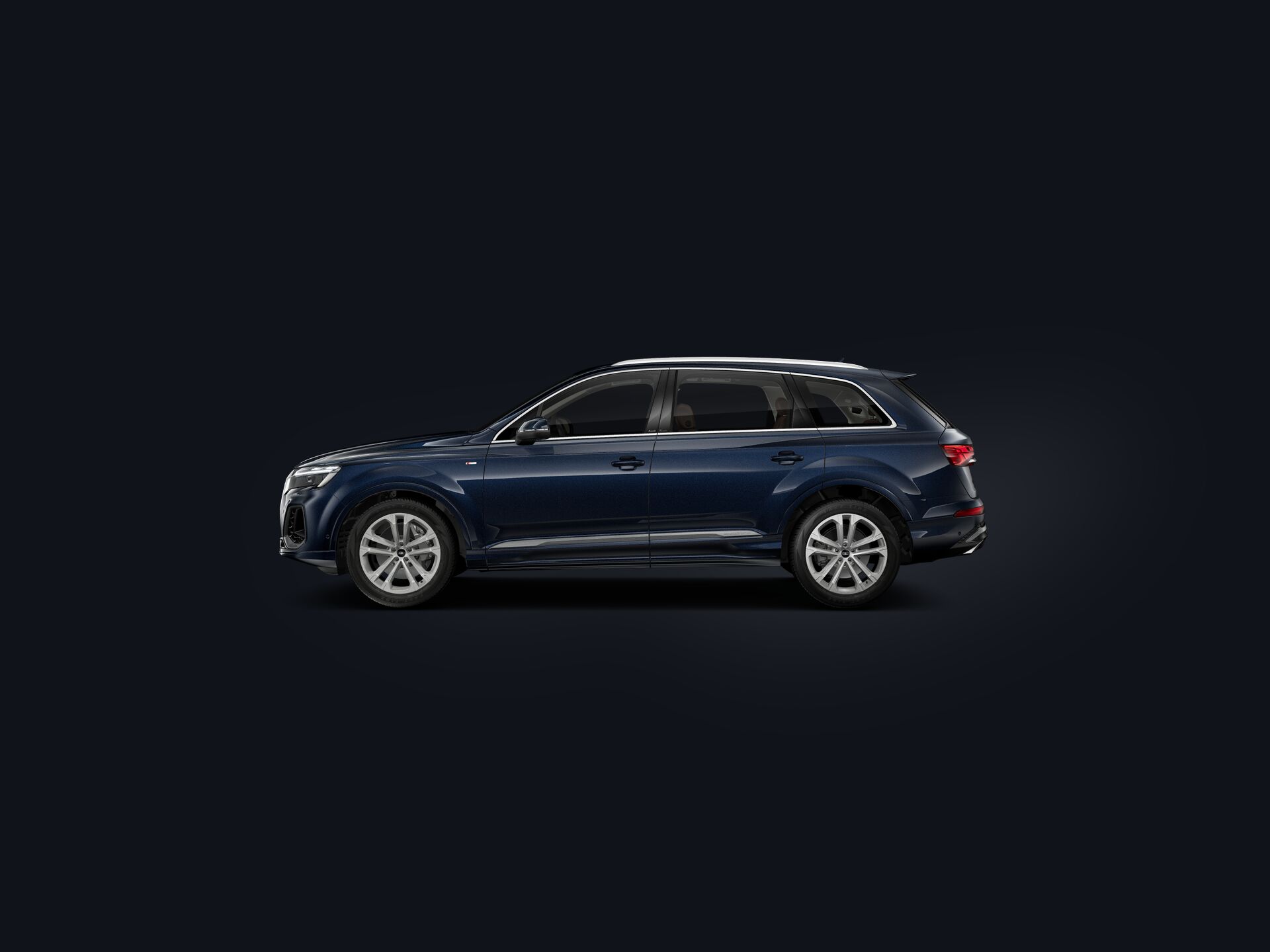 Q7 side