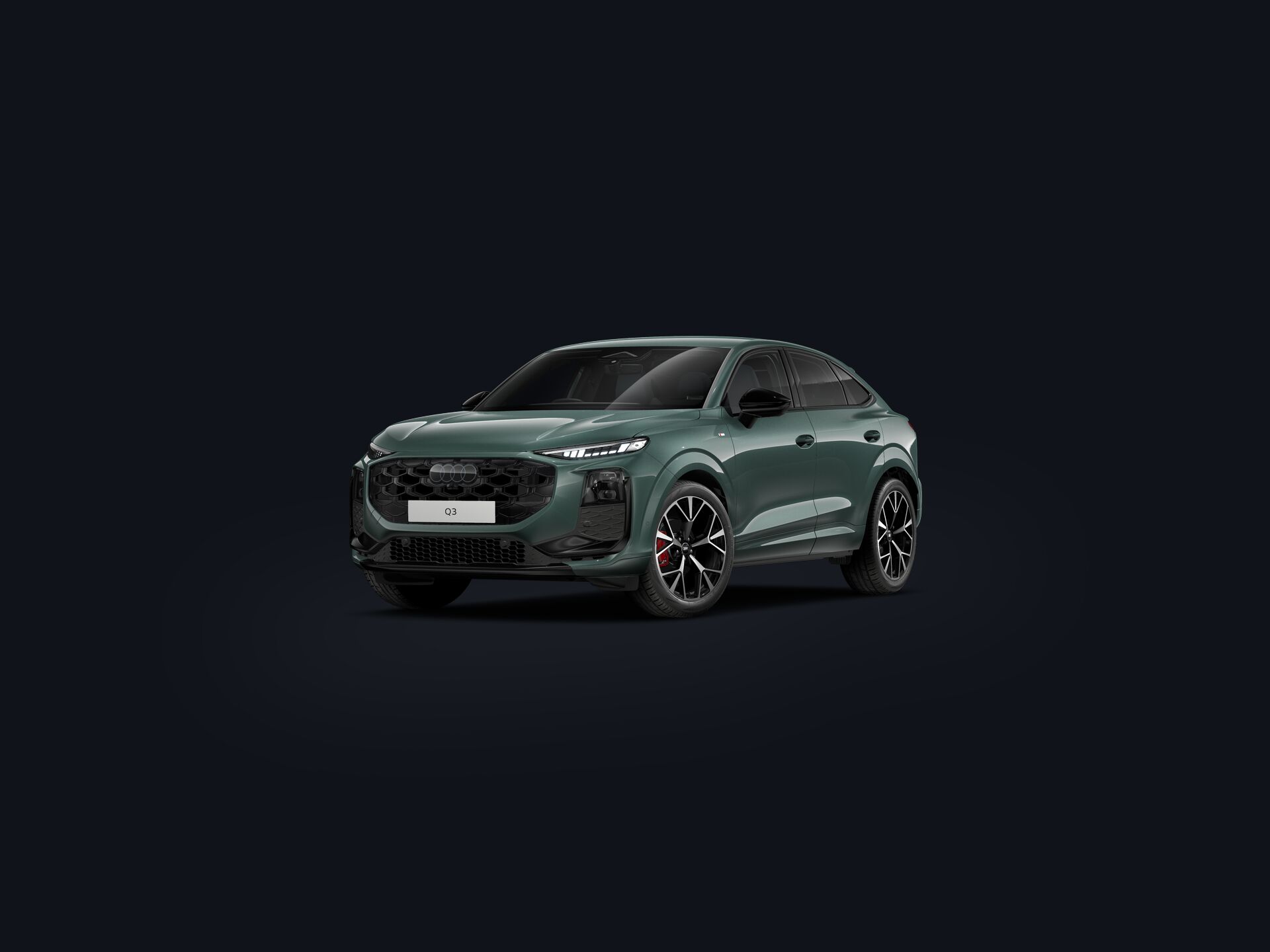 Q3 Sportback 3/4 front