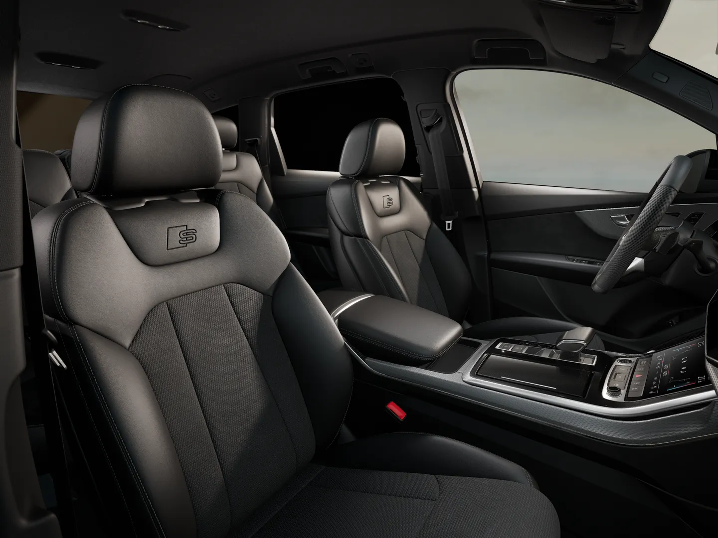 Zdjęcie Audi Q7 SUV TFSI e S line TFSI e quattro 360 kW tiptronic – Ujęcie: przednie fotele