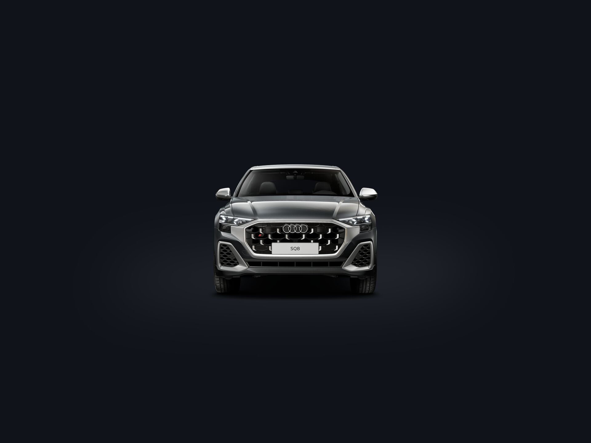 SQ8 SUV front