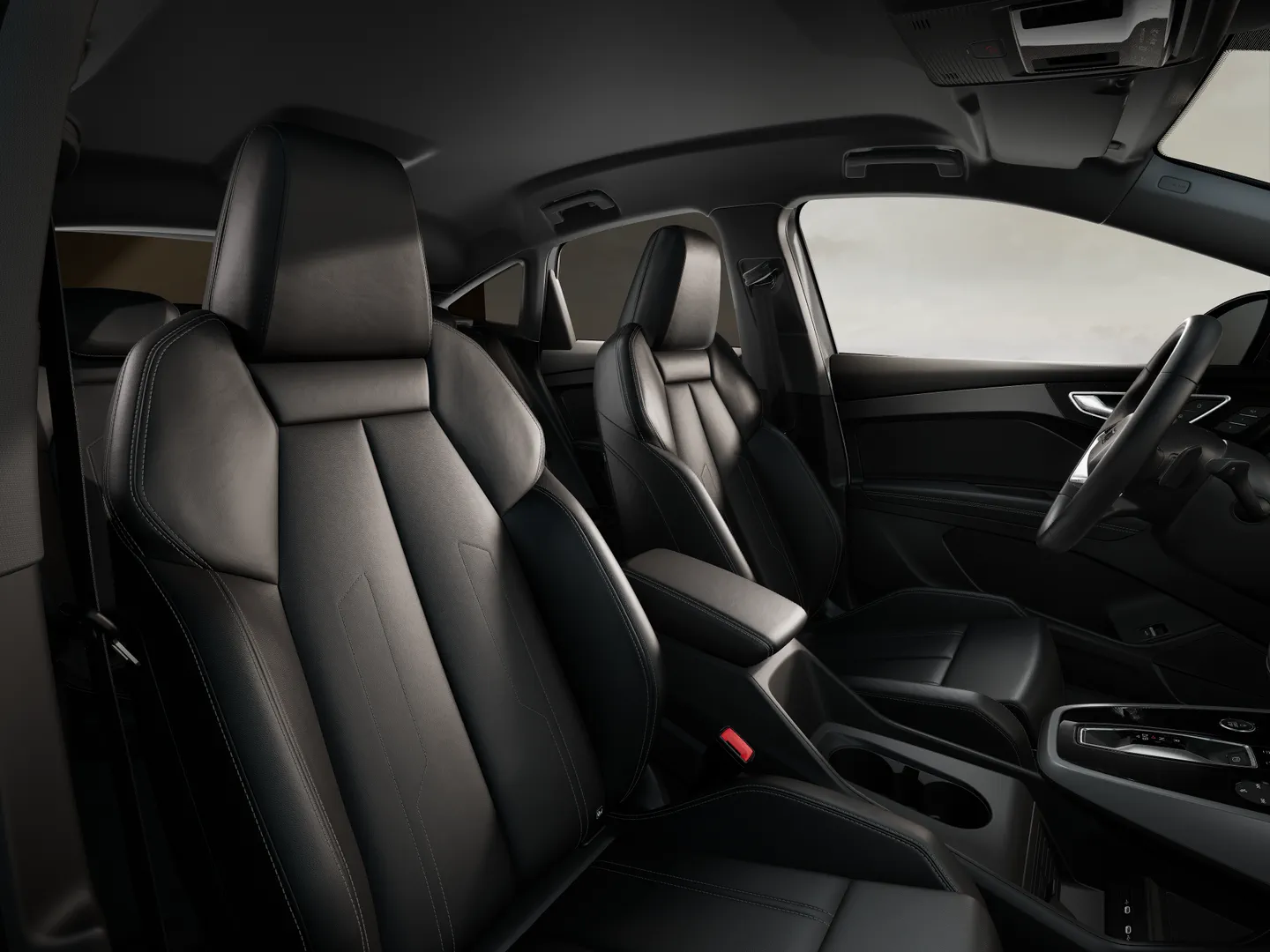 Zdjęcie&nbsp;Audi Q4 Sportback e-tron&nbsp;40 e-tron 150,00 kW&nbsp;– Ujęcie: przednie fotele