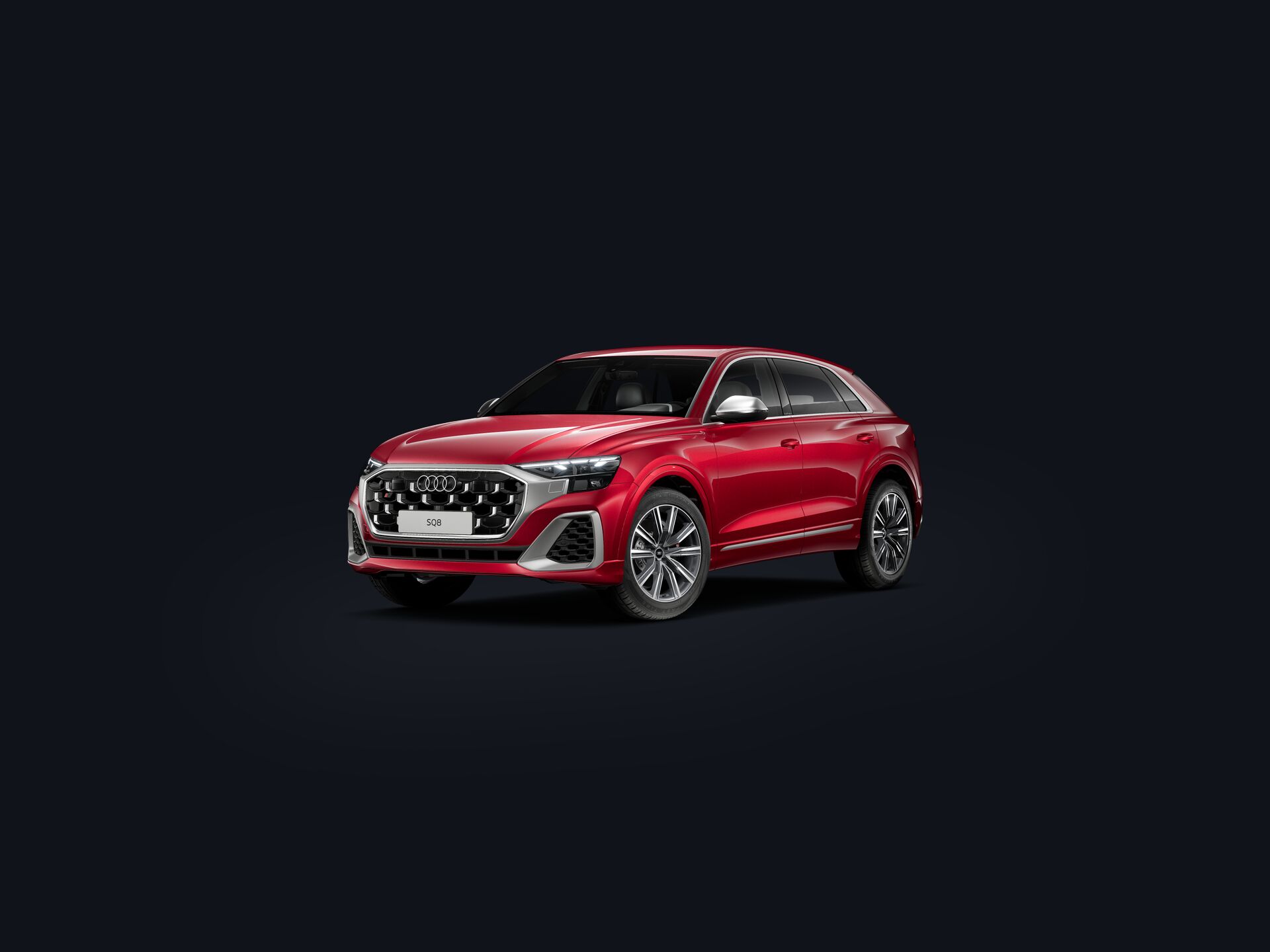 SQ8 SUV 3/4 front