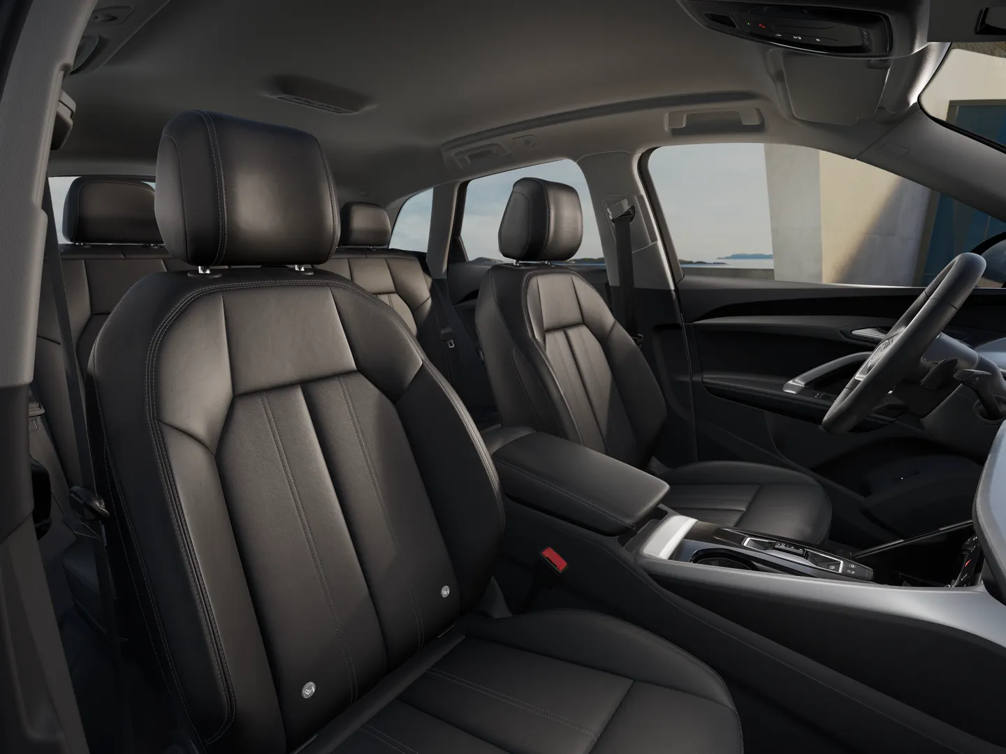 Zdjęcie Audi Q5 SUV TFSI 150 kW S tronic – Ujęcie: przednie fotele