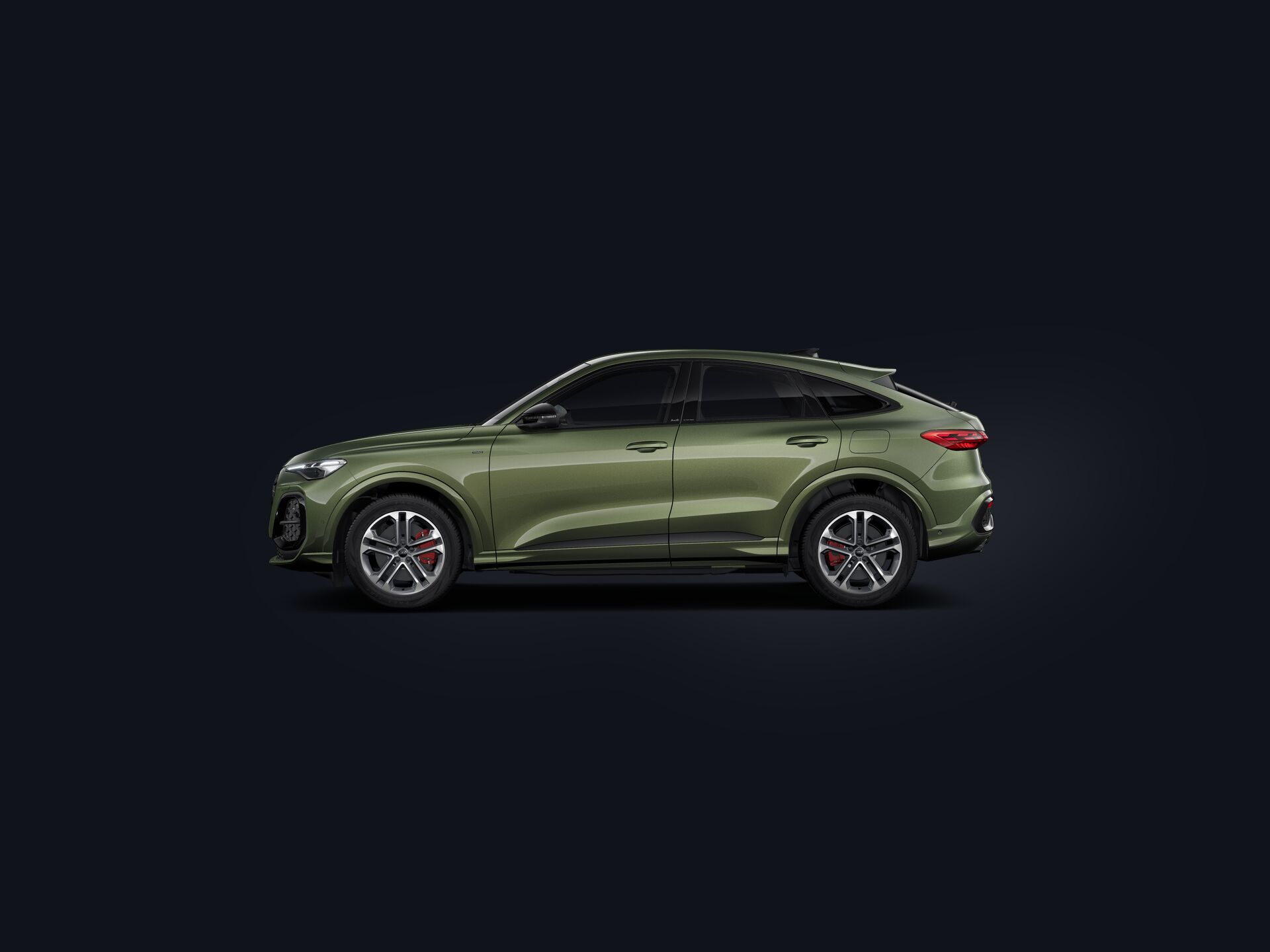 Nieuwe Q5 Sportback e-hybrid side