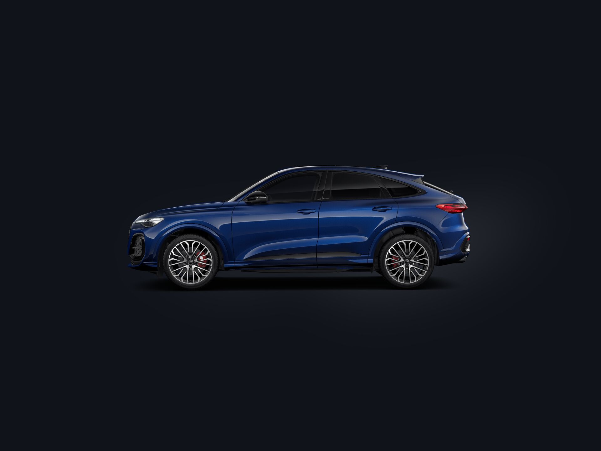 SQ5 Sportback custside