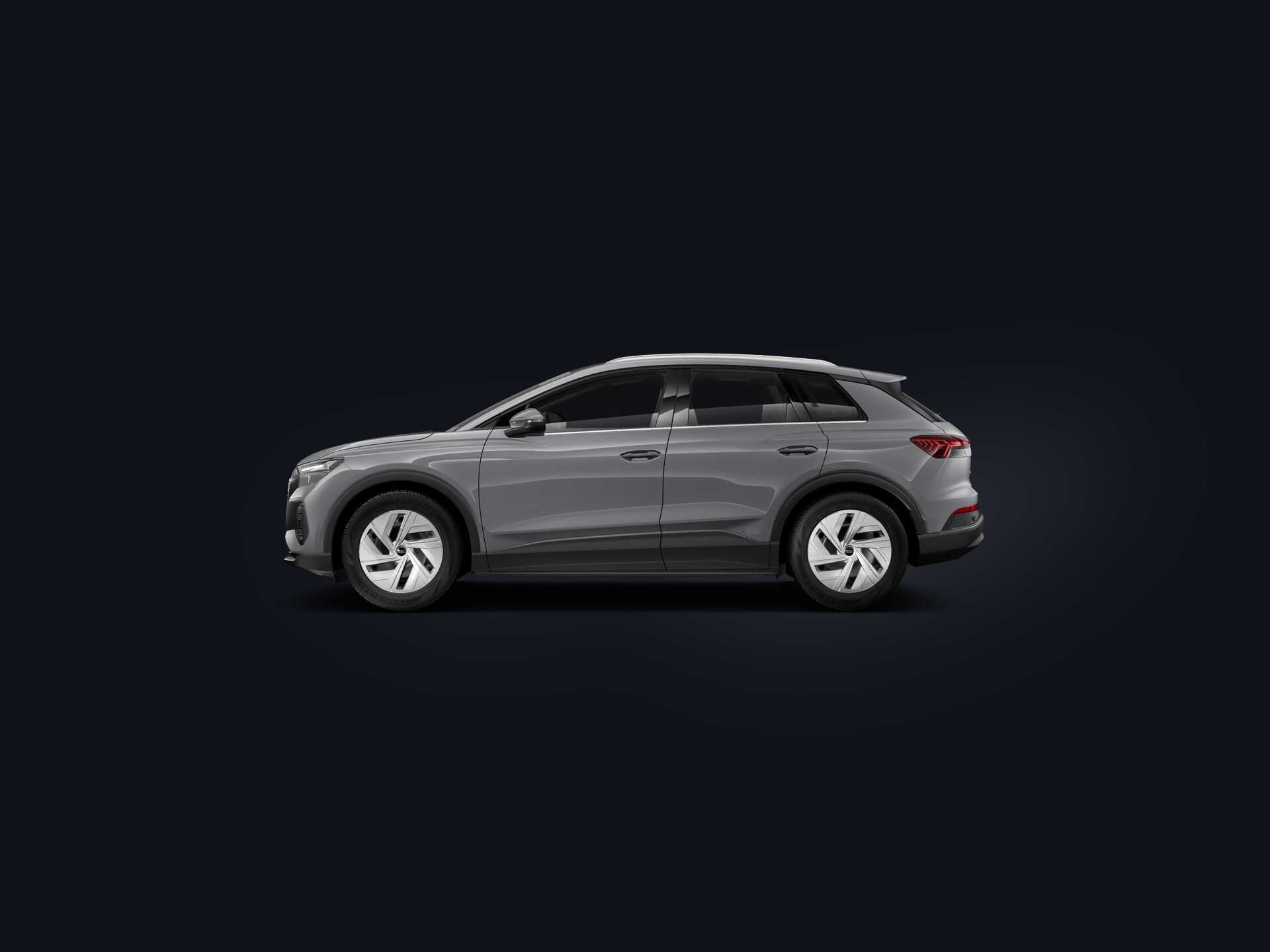 Q4 e-tron custside