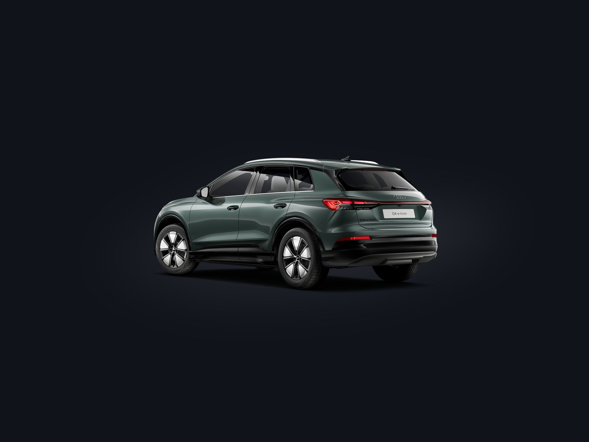 Q4 SUV e-tron 3/4 rear