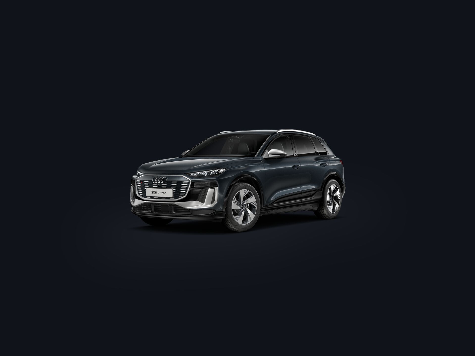 SQ6 SUV e-tron 3/4 front