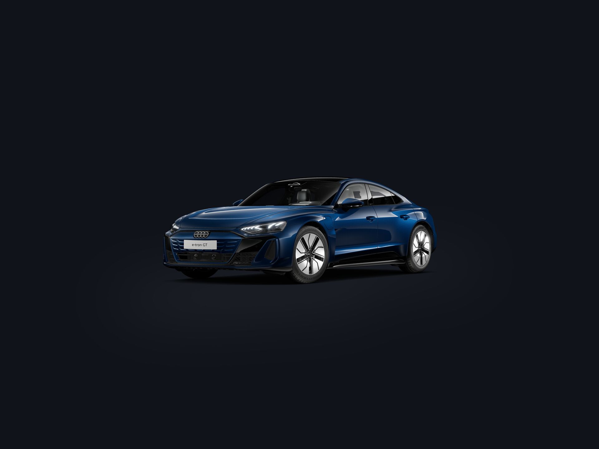 e-tron GT quattro 3/4 front