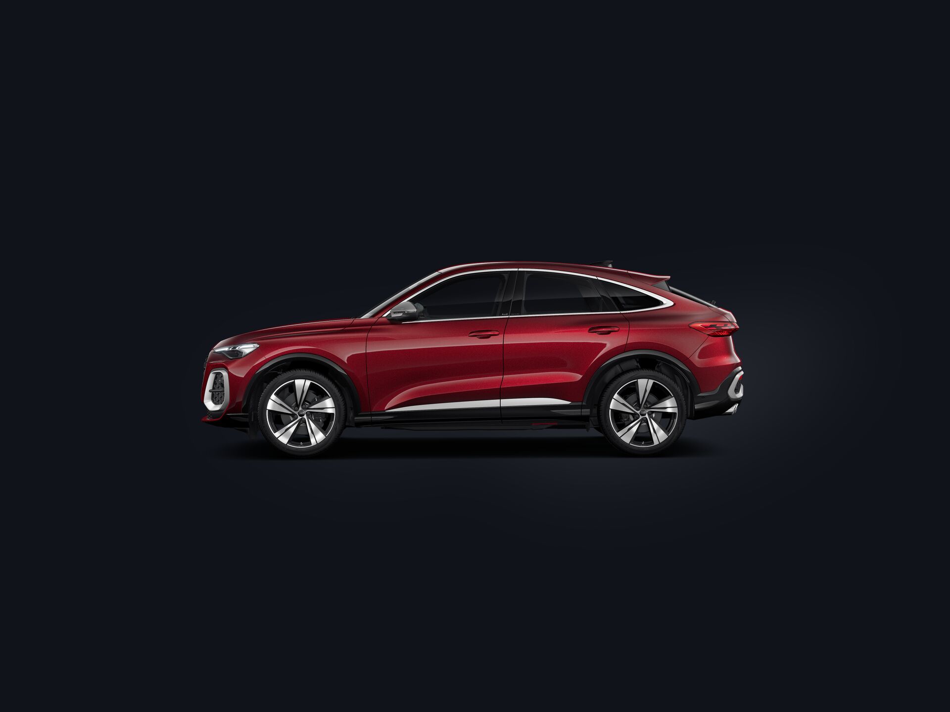 SQ5 Sportback side