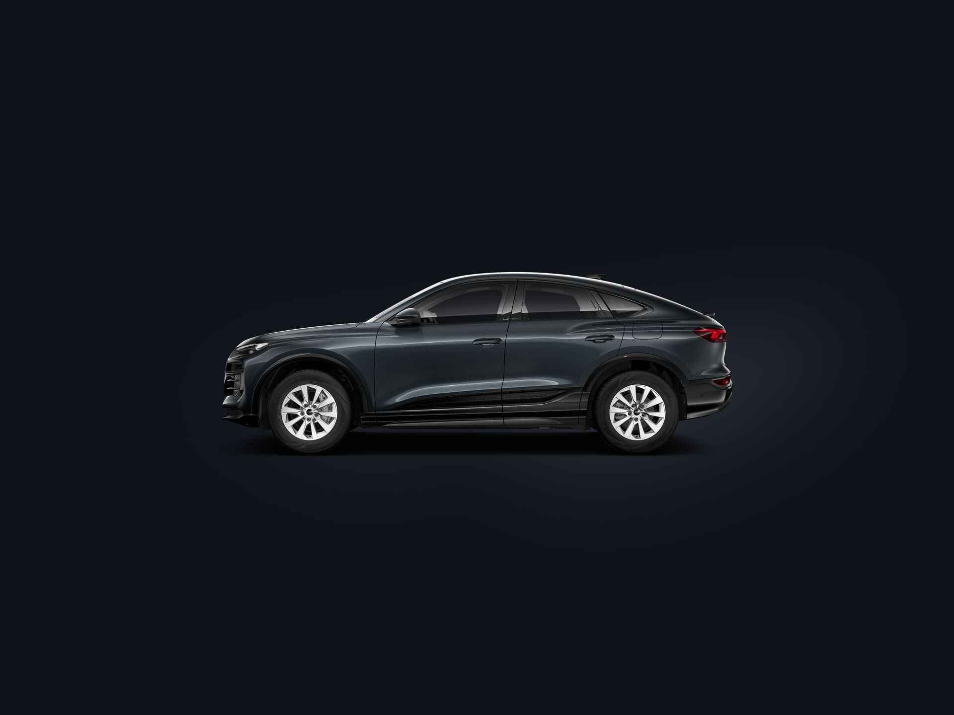 Q6 Sportback e-tron side