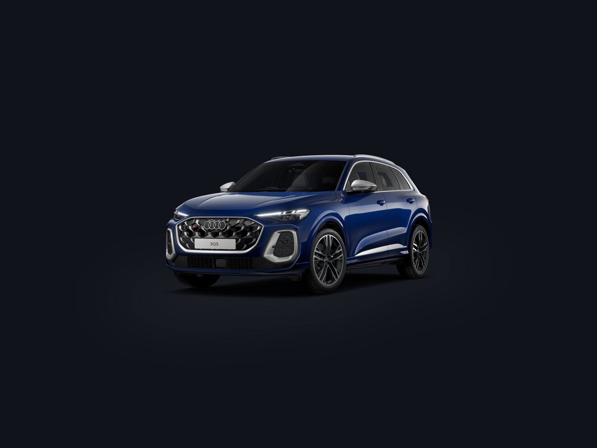 SQ5 SUV 3/4 front