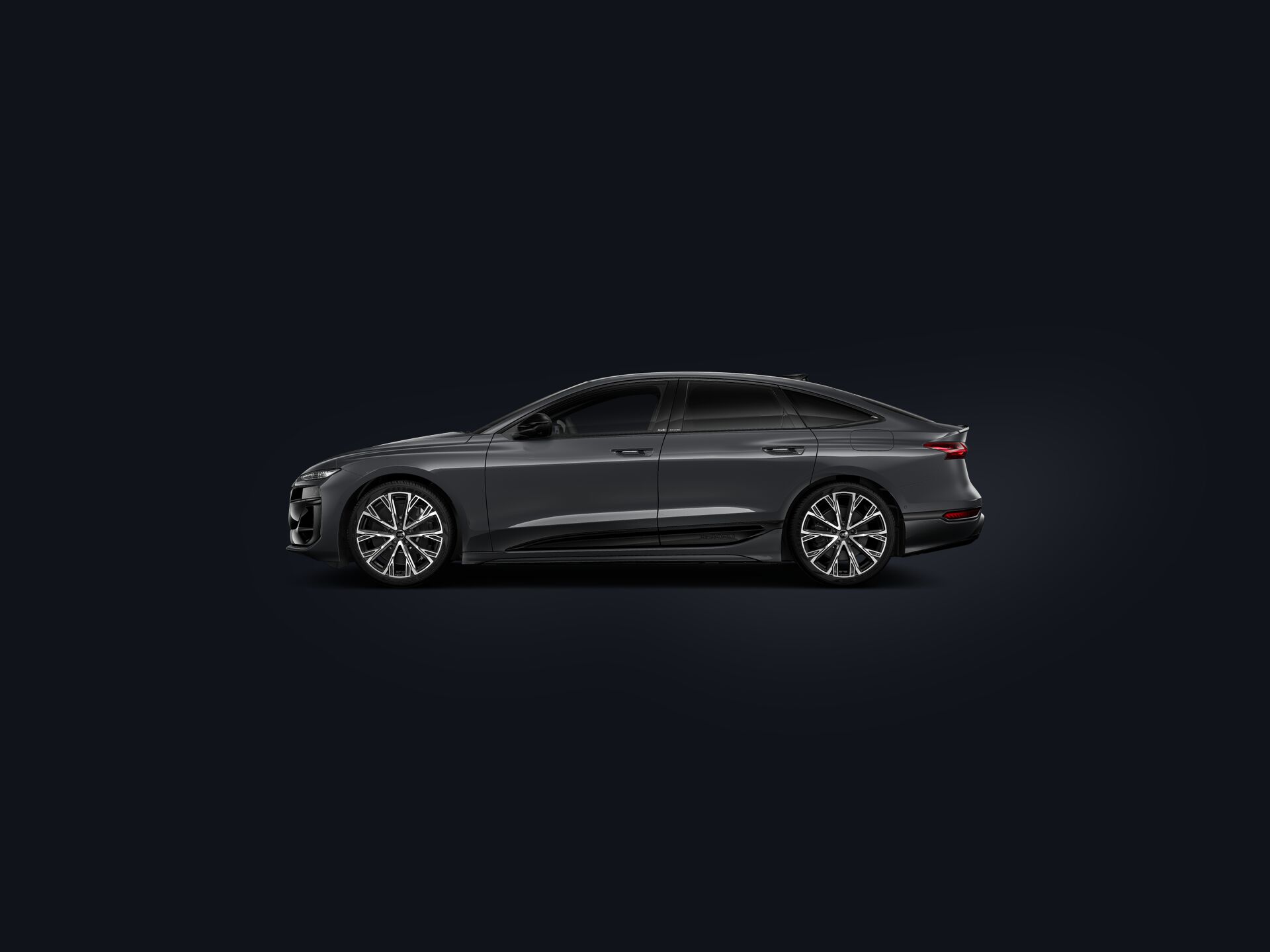 S6 Sportback e-tron side