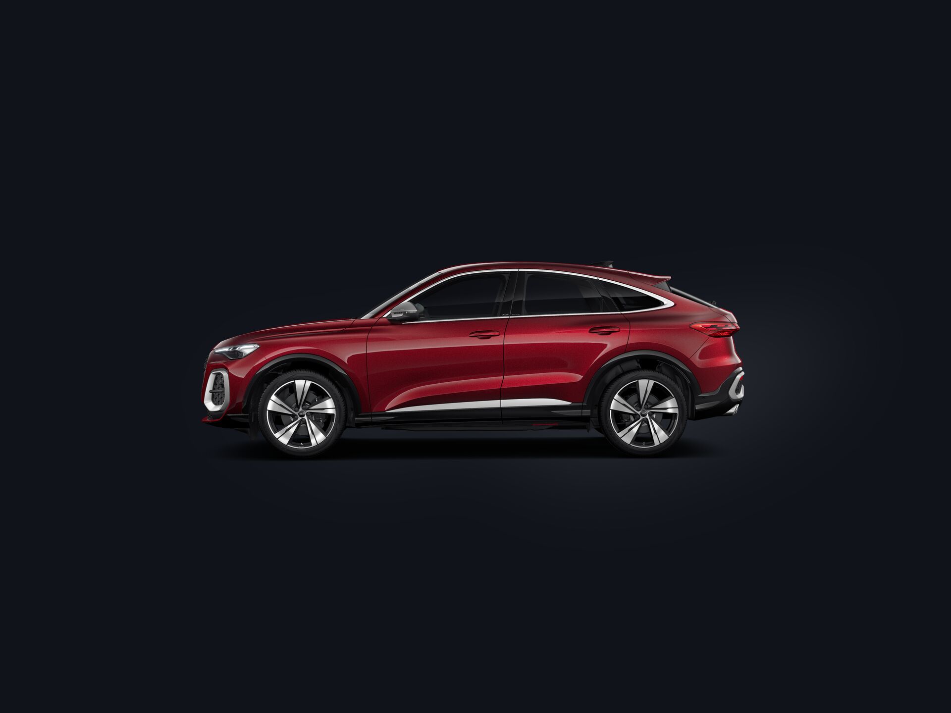 SQ5 Sportback side