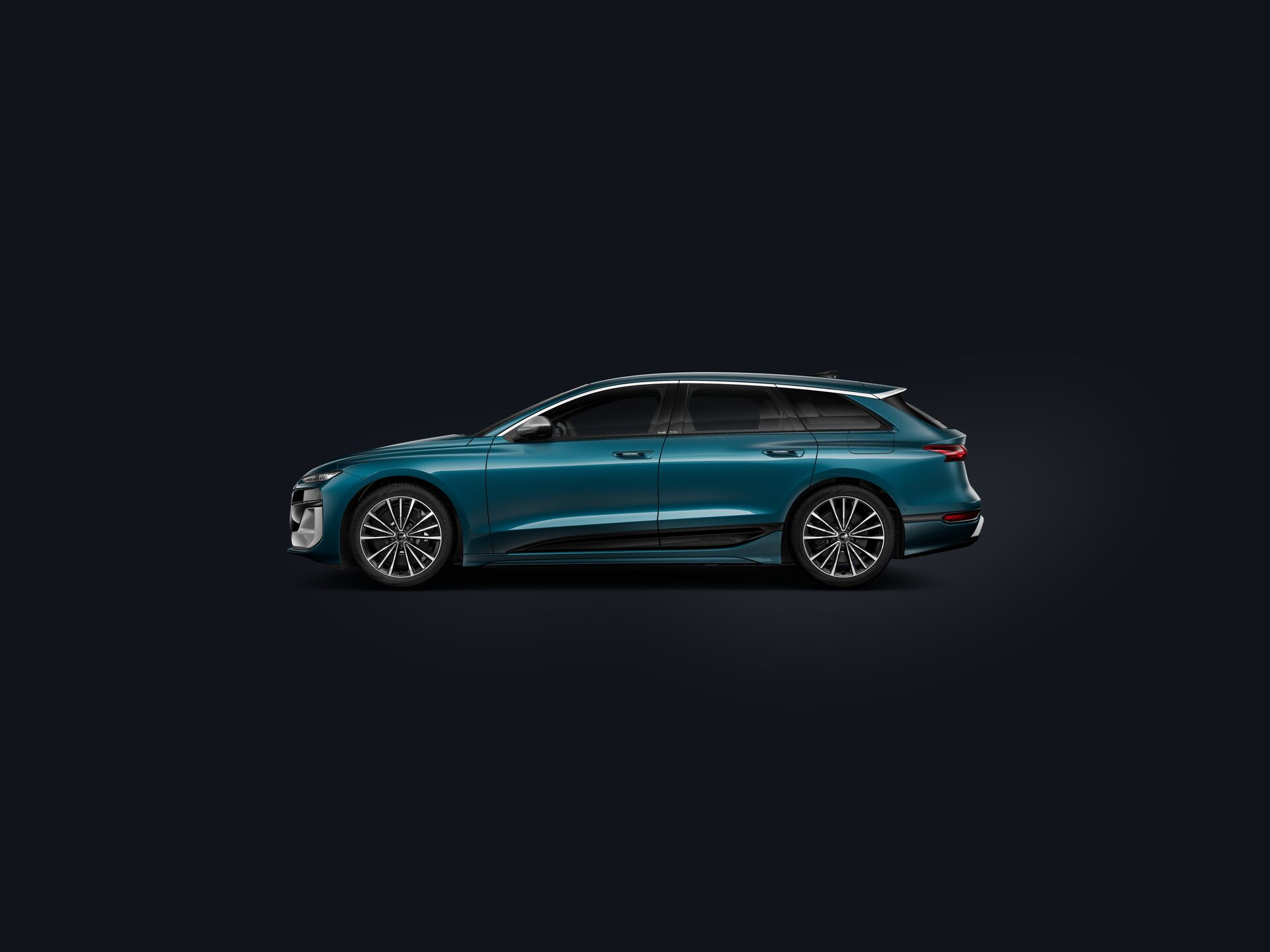 S6 Avant e-tron side