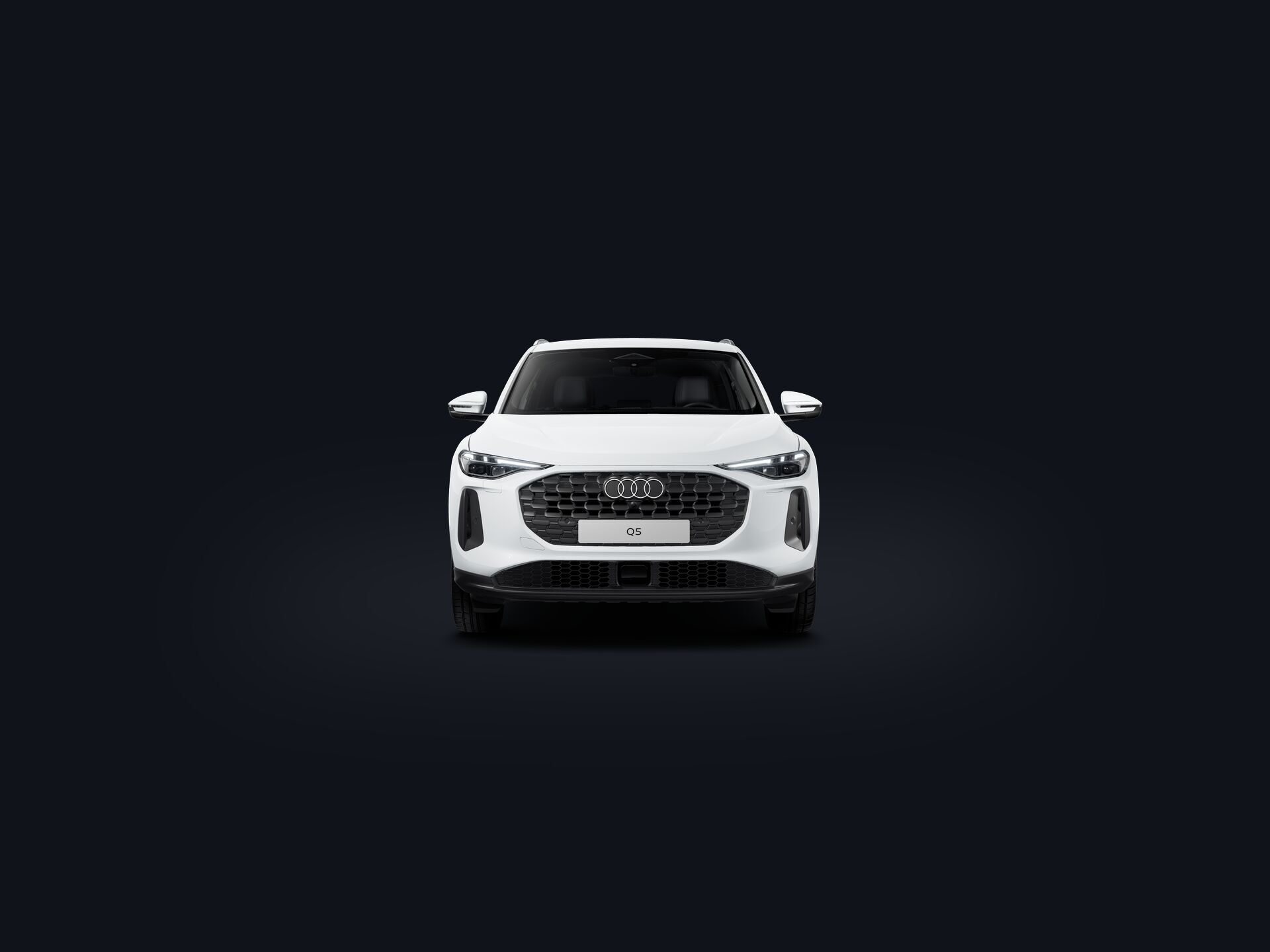 Q5 SUV front