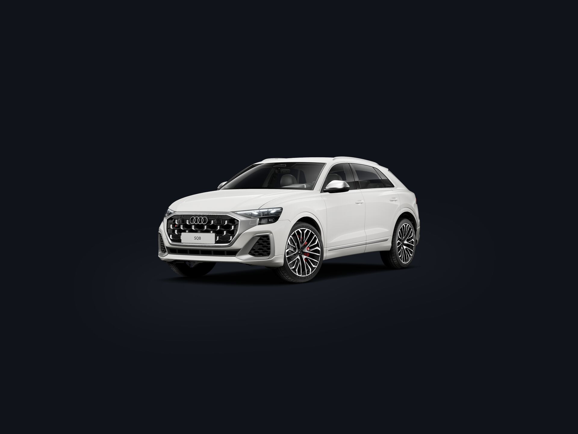 SQ8 SUV 3/4 front