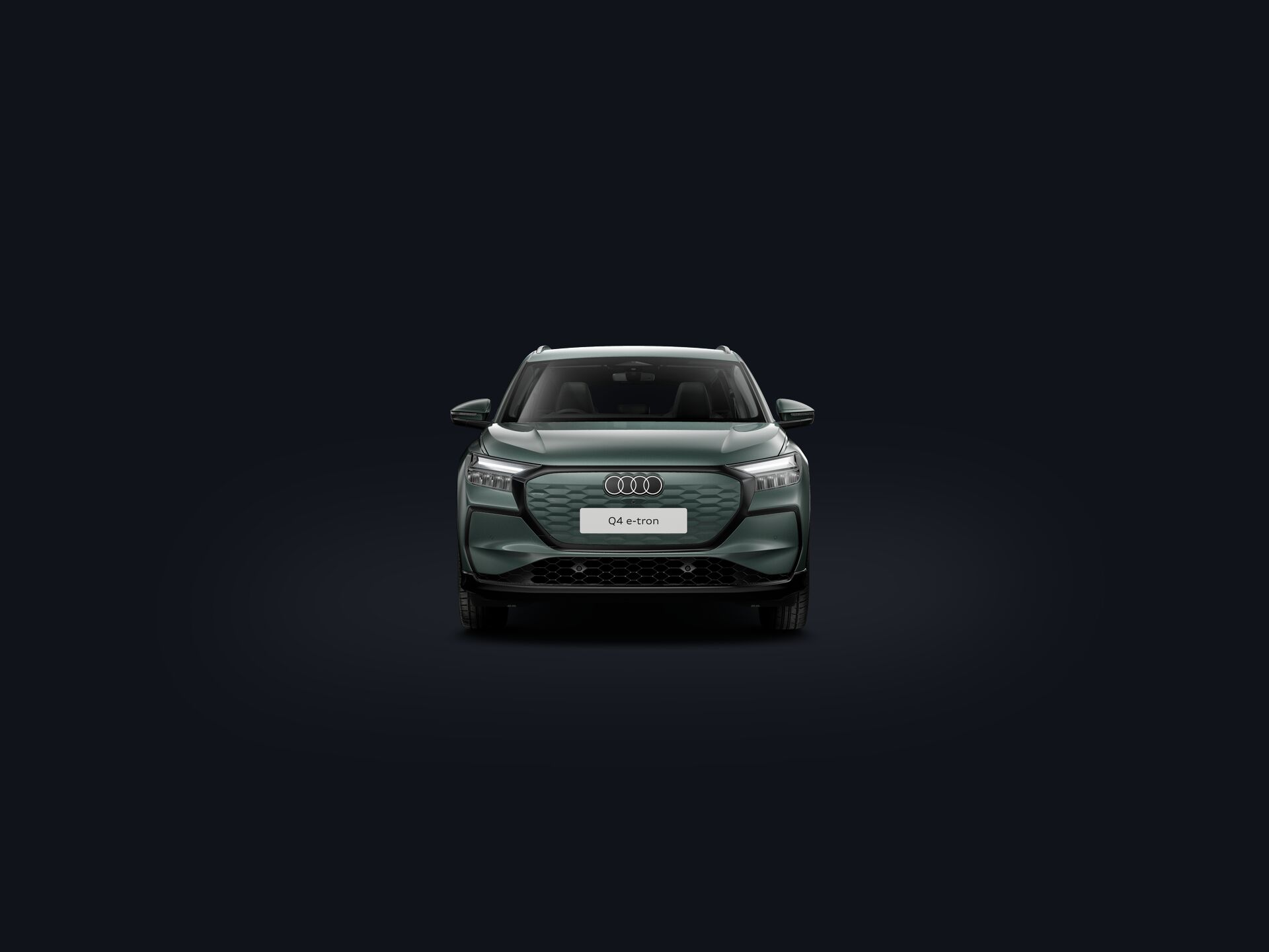 Q4 e-tron front