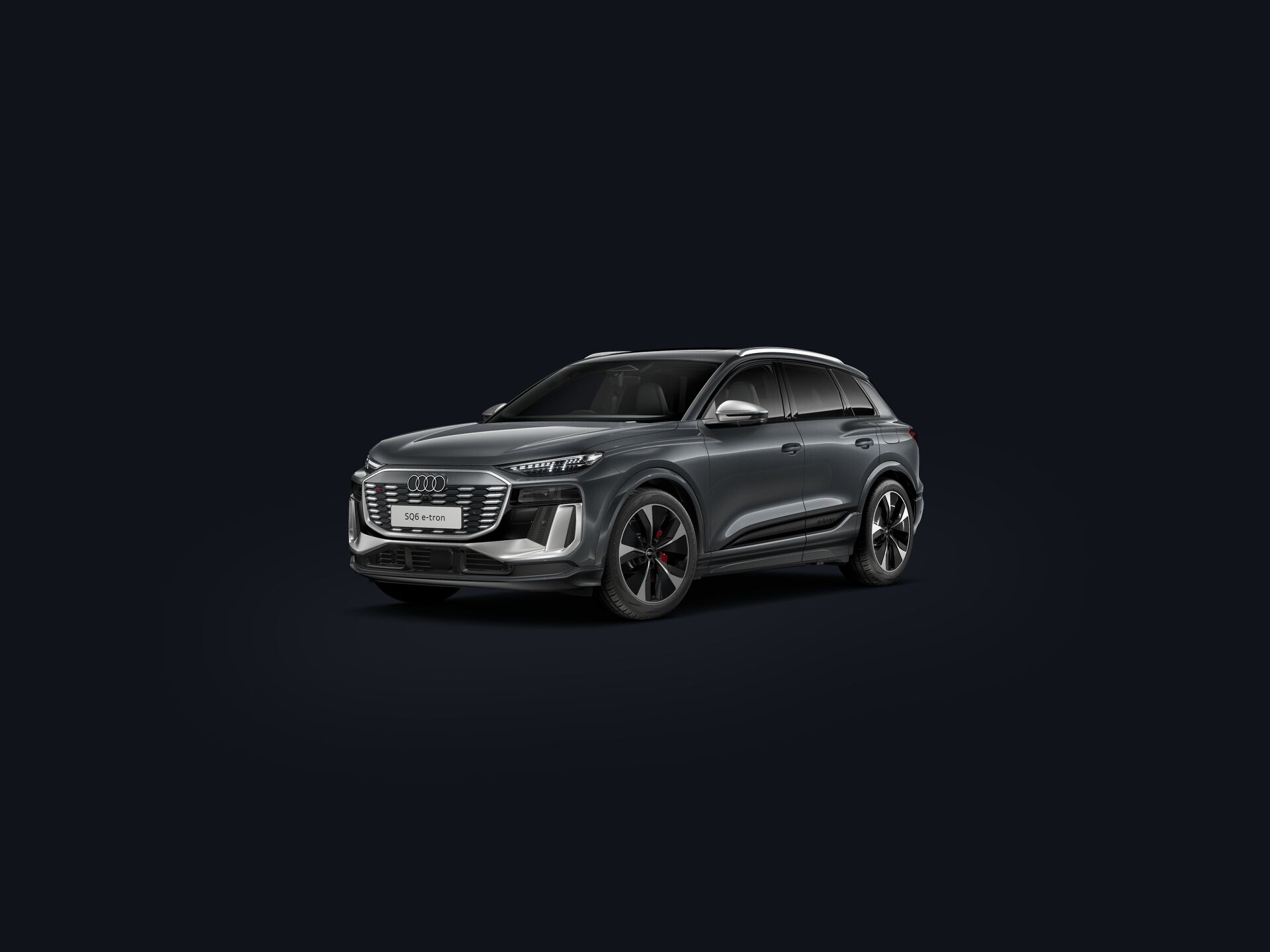 SQ6 SUV e-tron 3/4 front