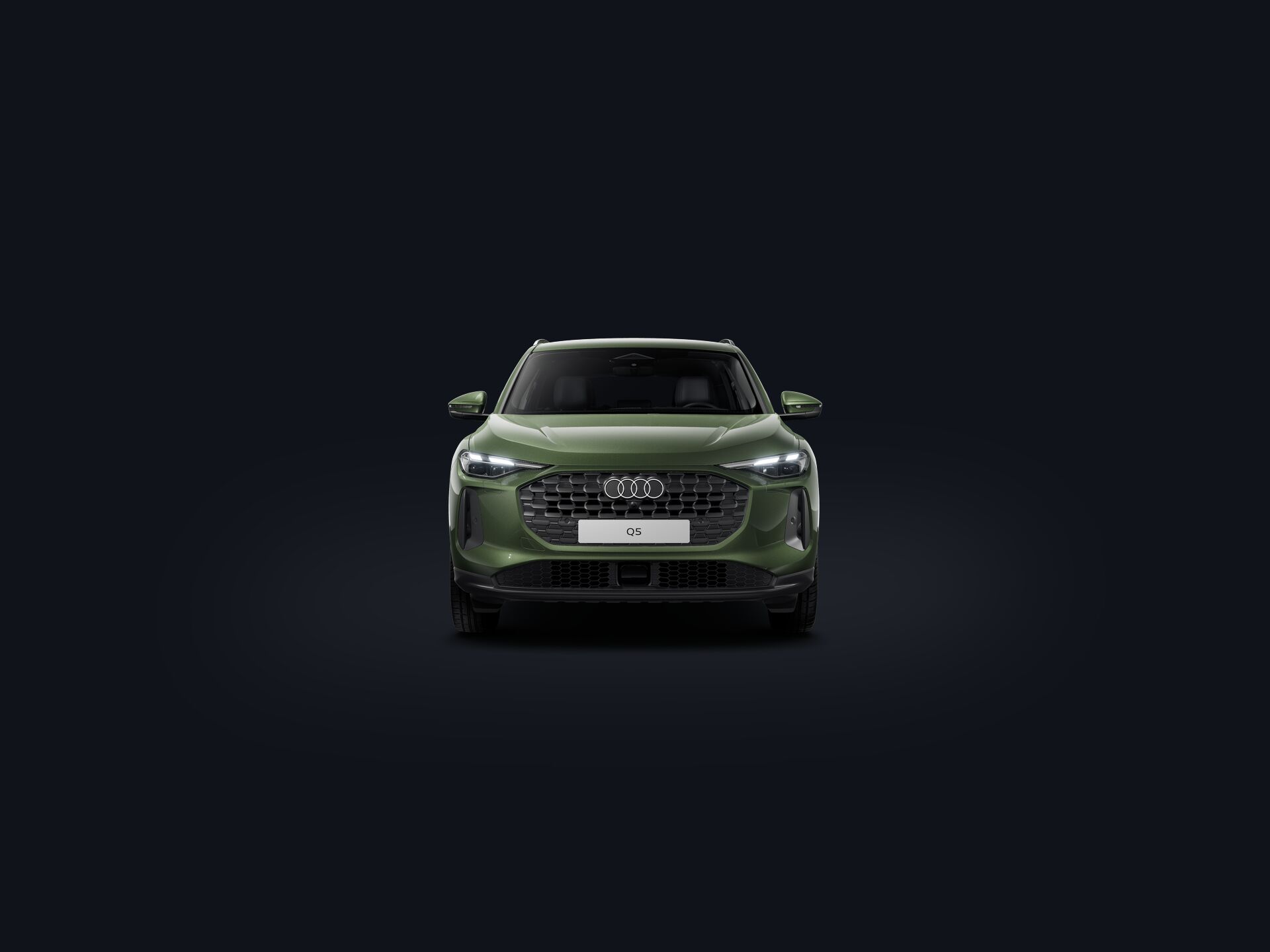 Q5 SUV front