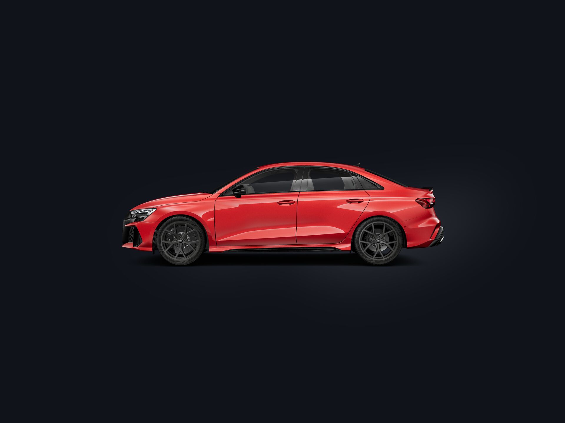 RS 3 Sedan side