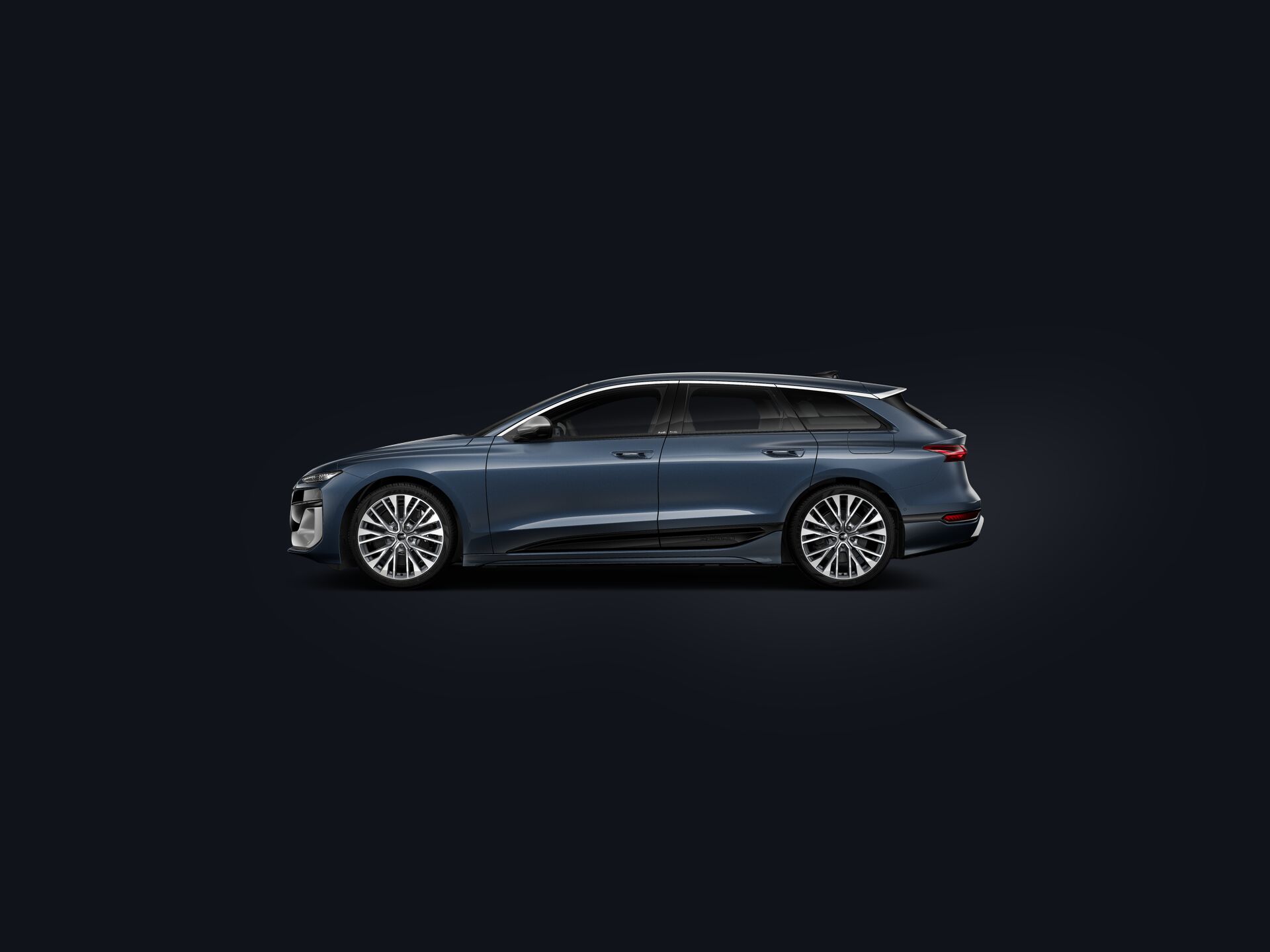 S6 Avant e-tron side