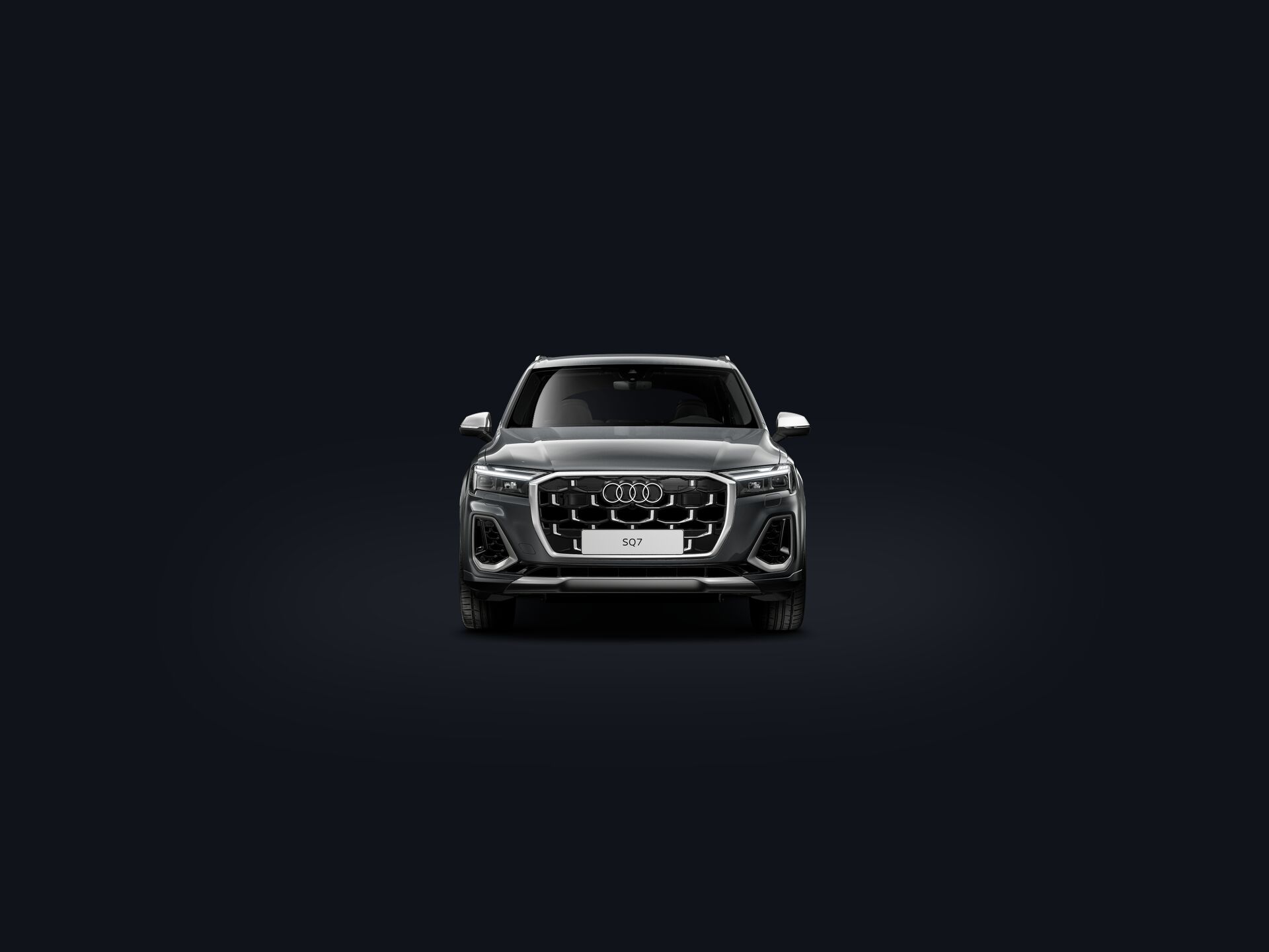 SQ7 SUV front