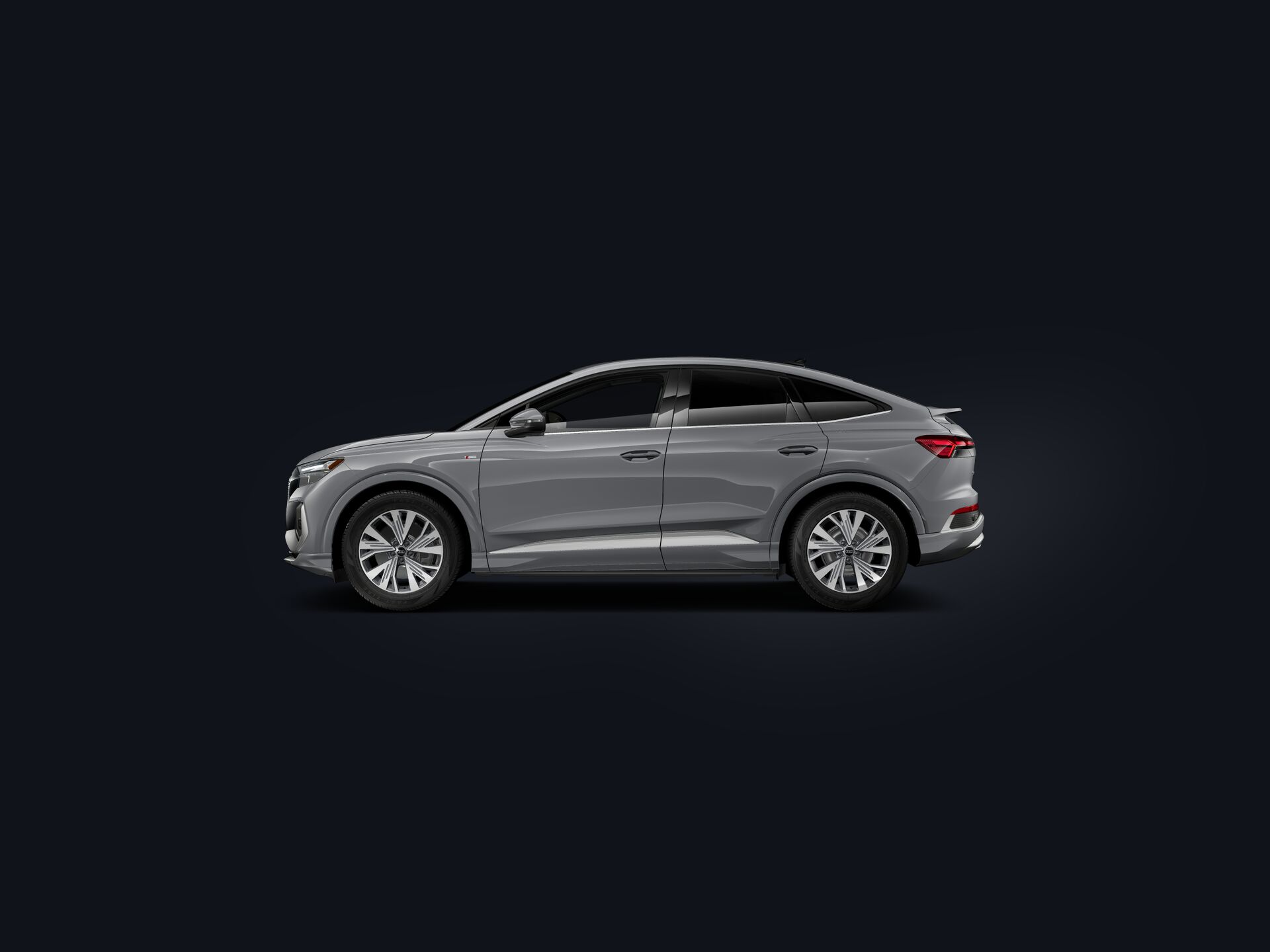 Q4 Sportback e-tron 2026 custside