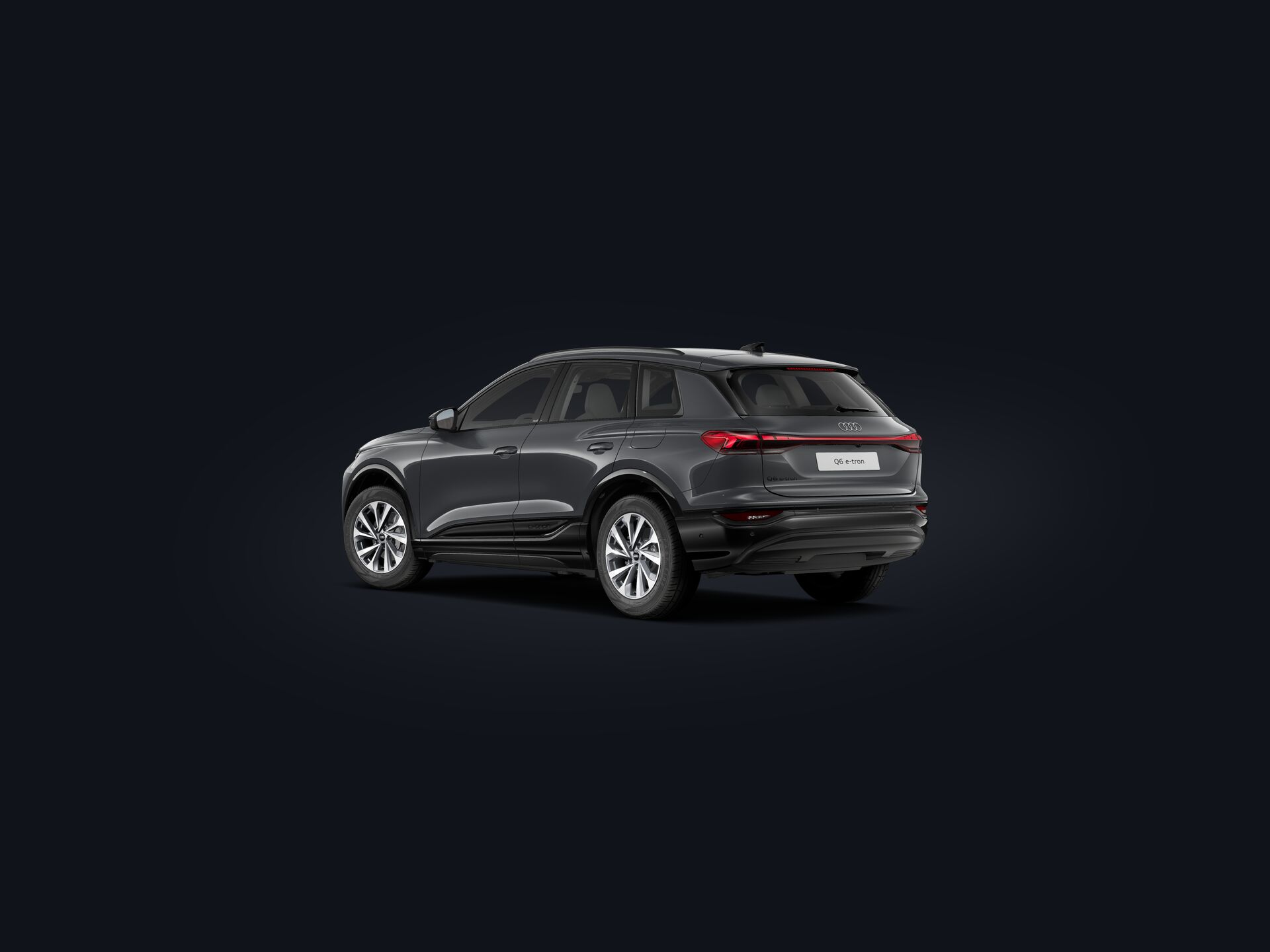 Q6 SUV e-tron 3/4 rear