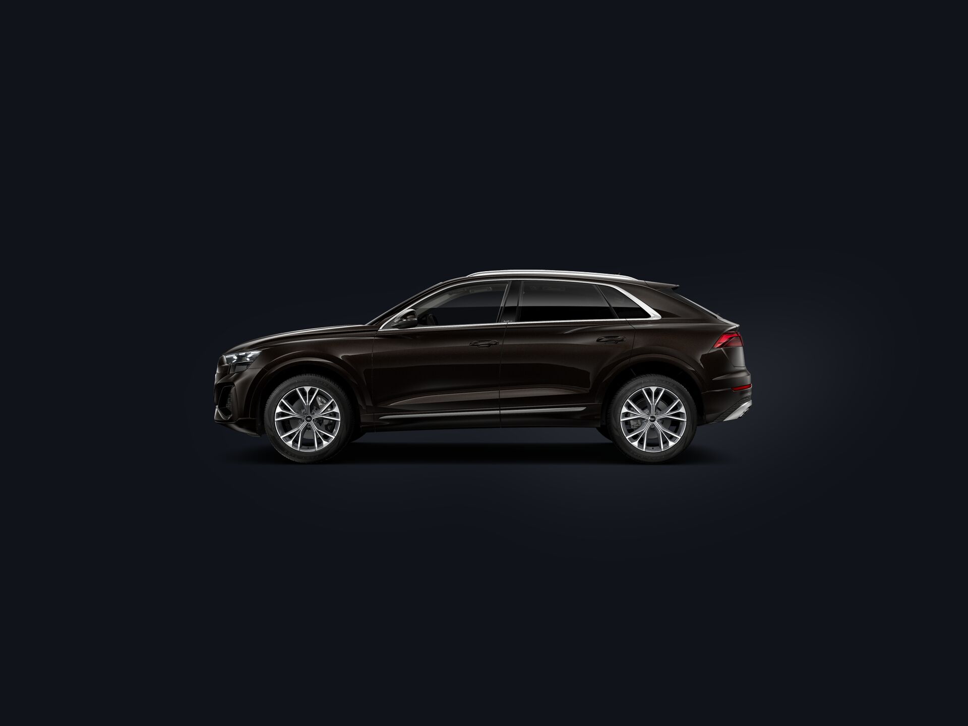 Q8 SUV 2027 side