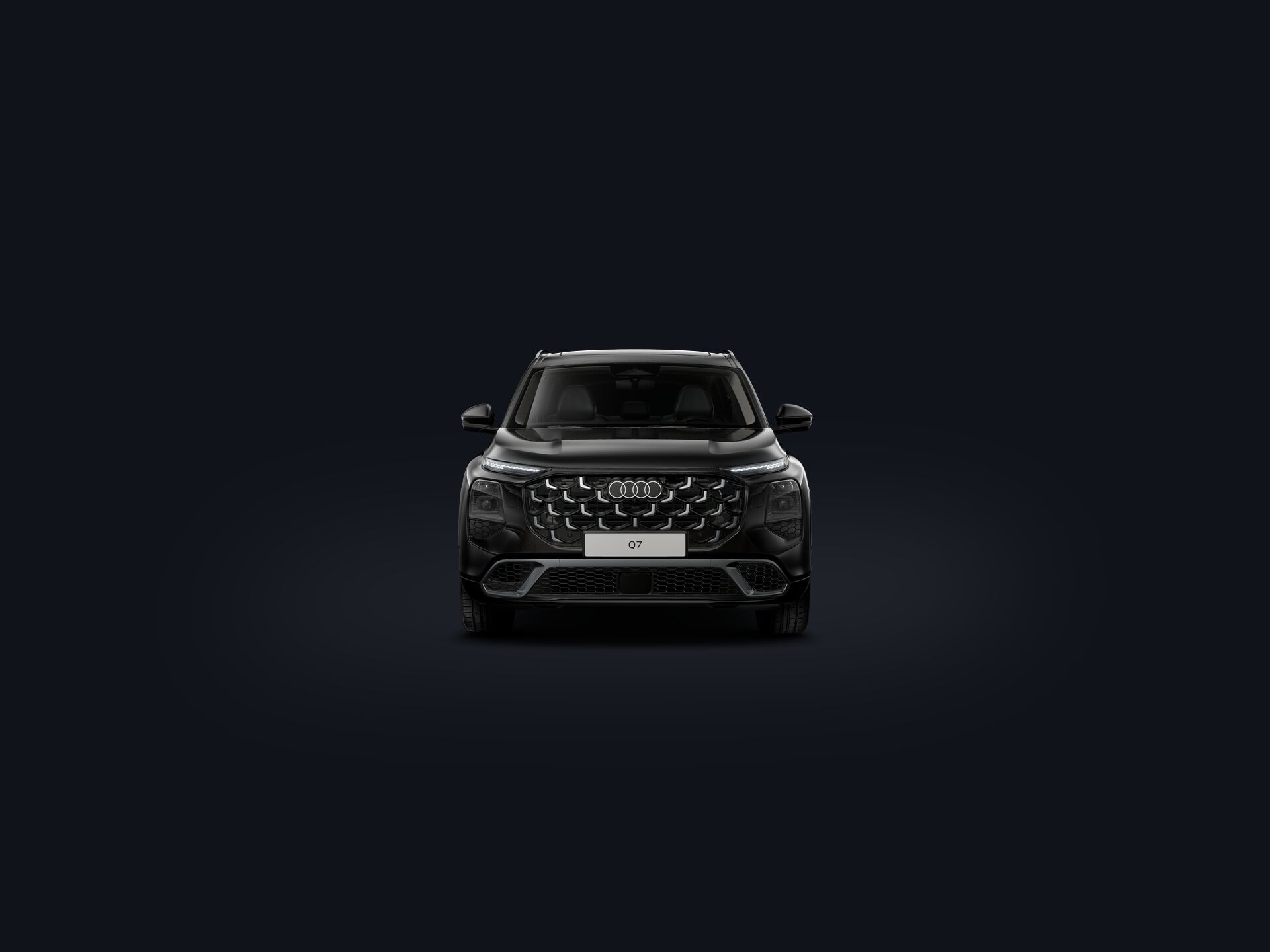Q7 SUV front