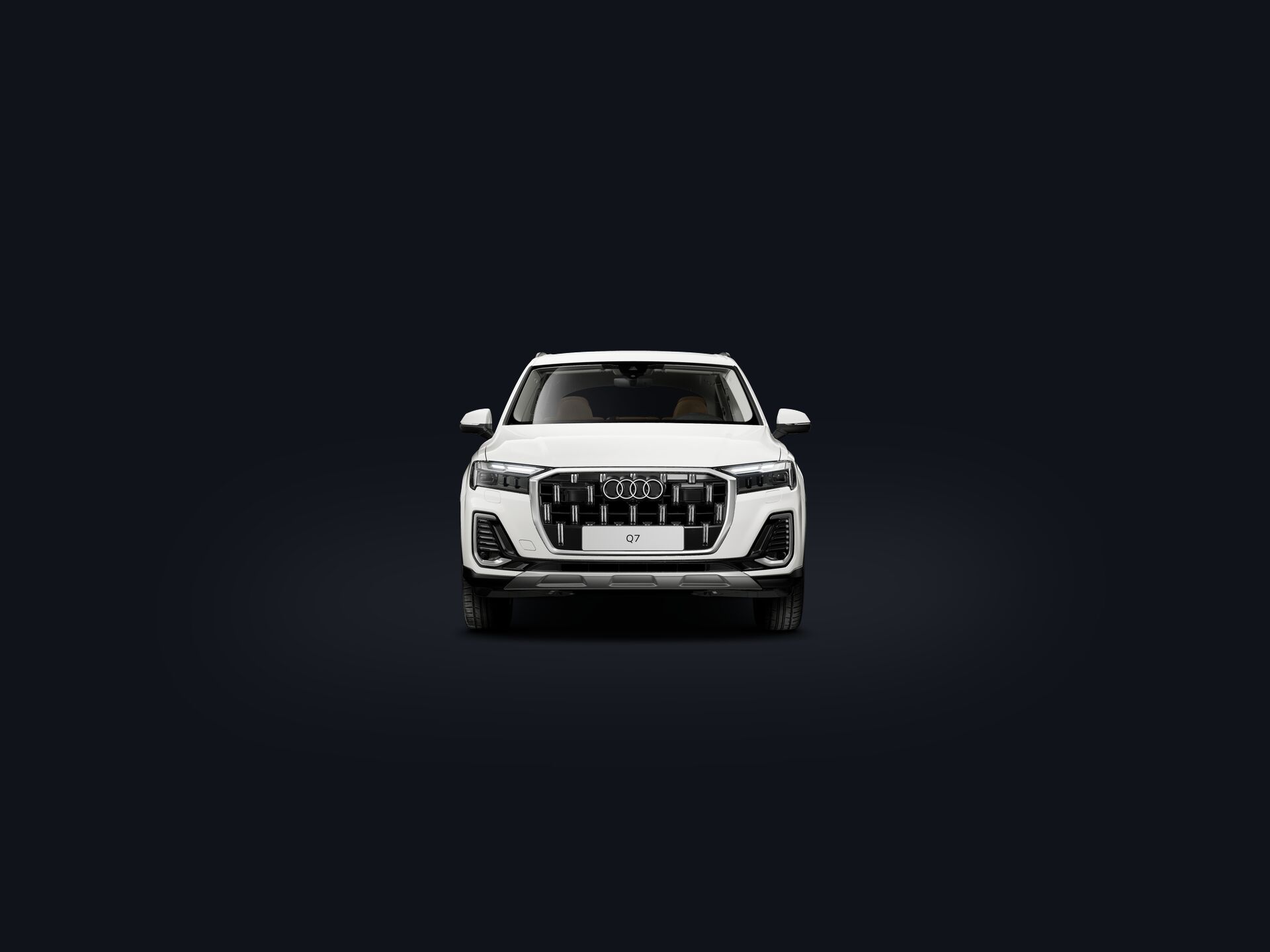 Q7 SUV front