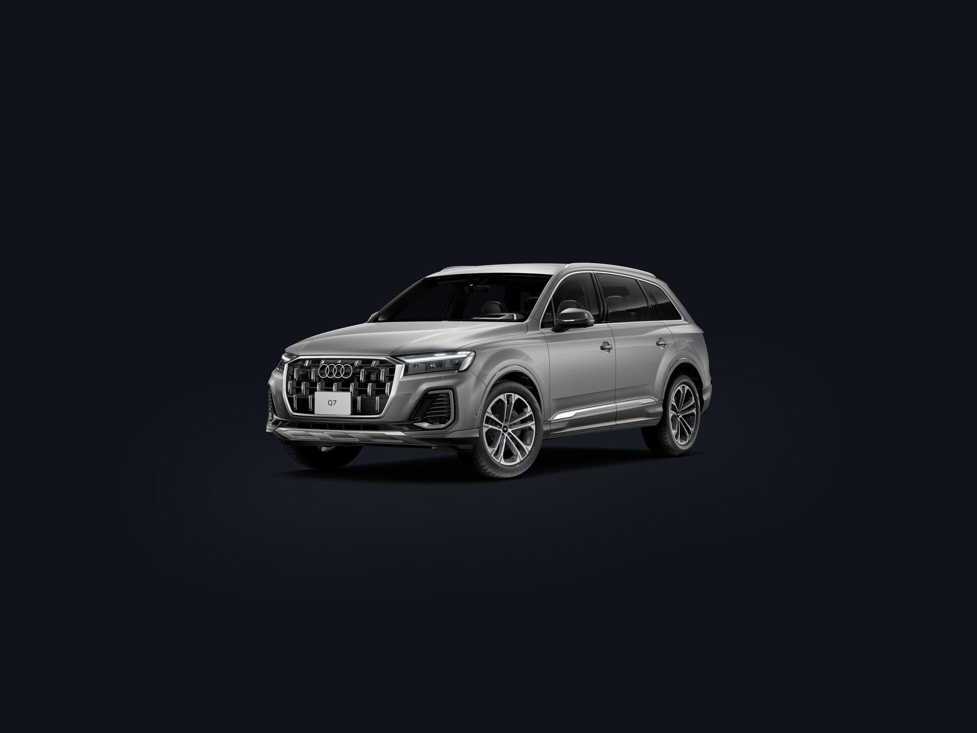 Q7 3/4 front