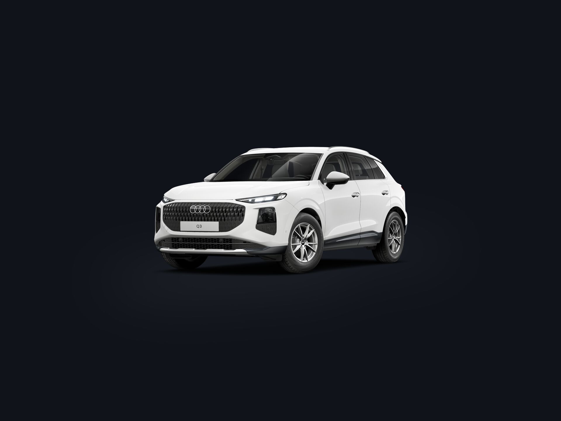 Q3 SUV 3/4 front